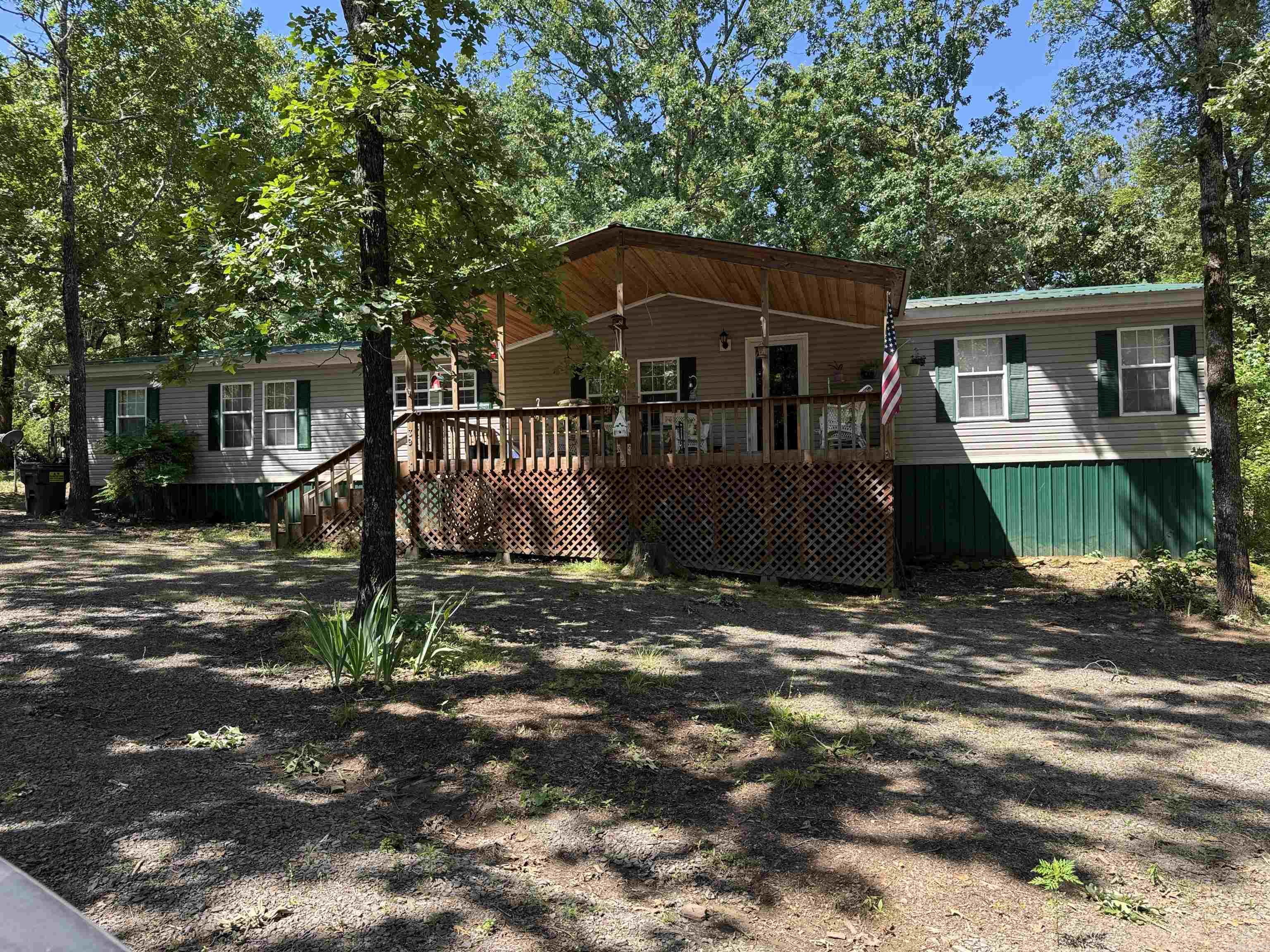 Pine Oaks Villa - Residential