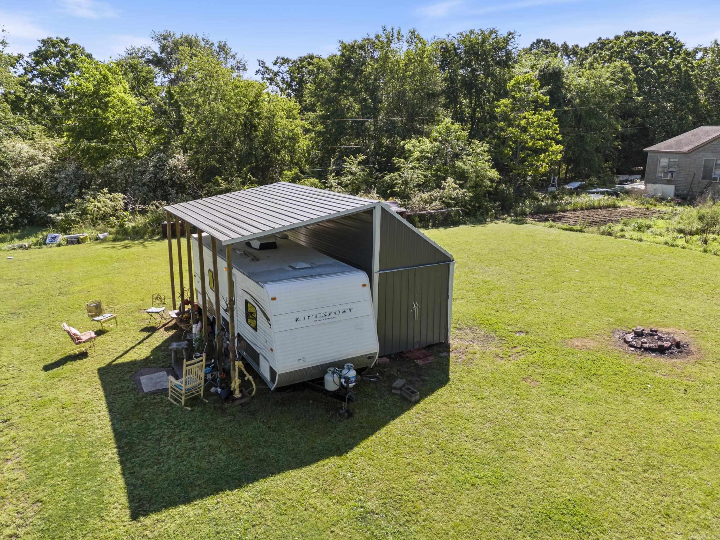 TOMMYTOE - Residential