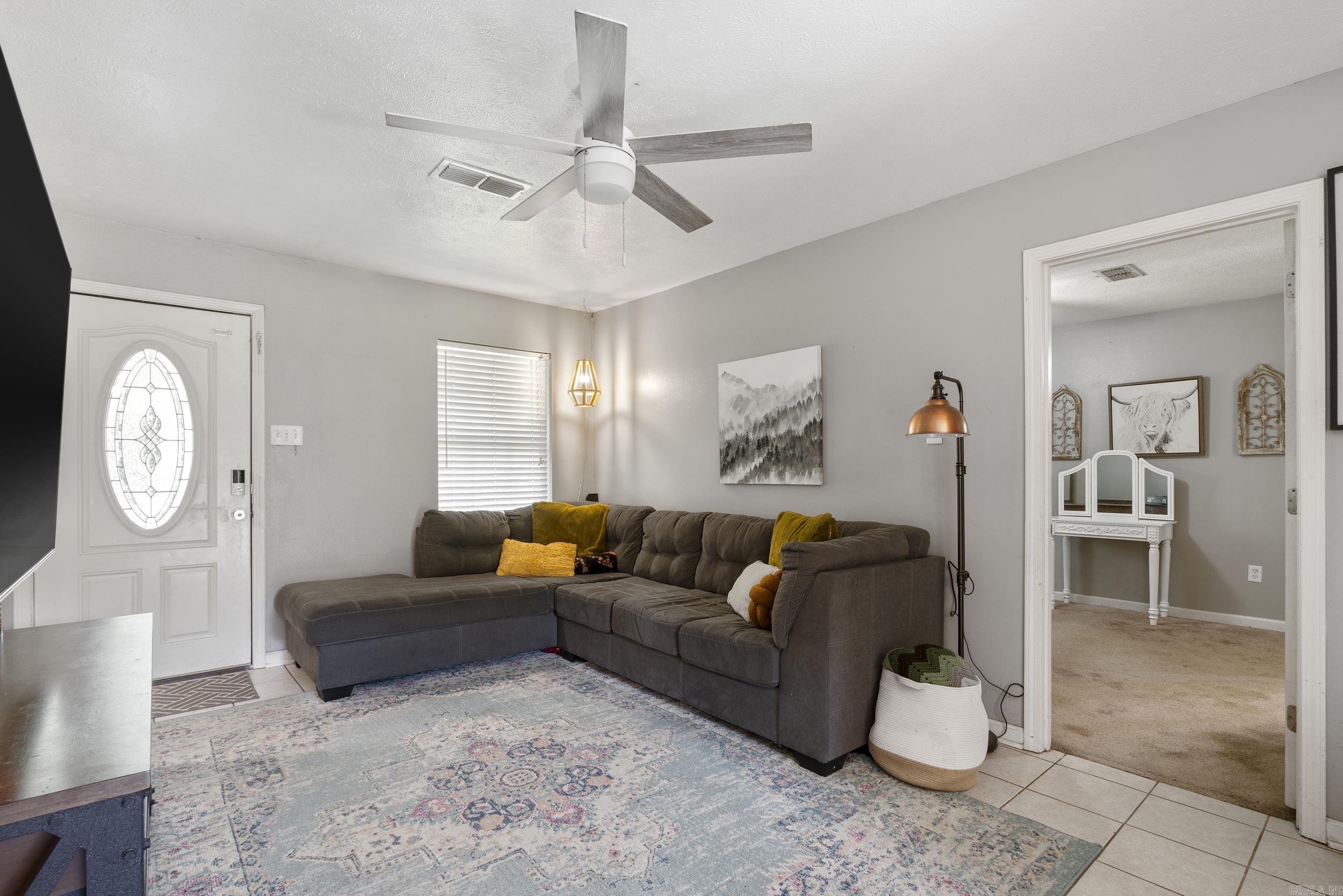 TOMMYTOE - Residential