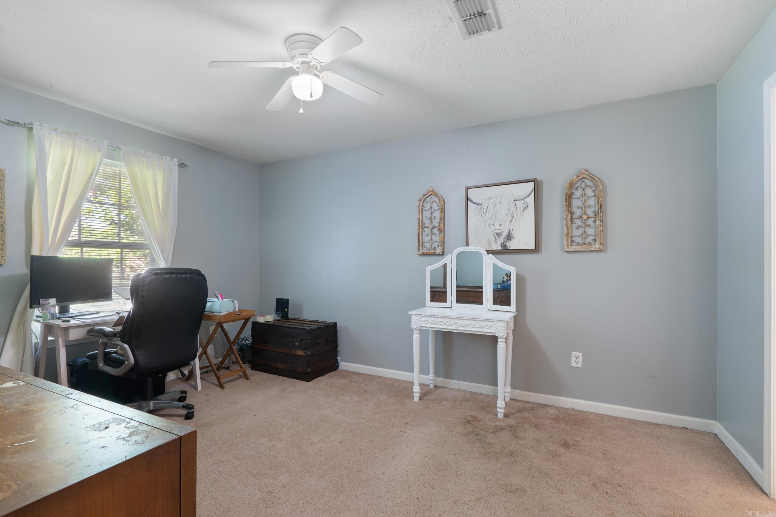 TOMMYTOE - Residential