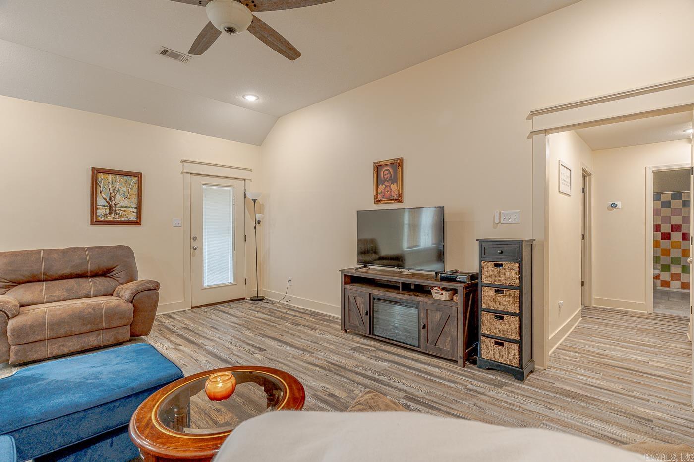 REDWOOD SUBDIVISION CORRECTION P - Residential