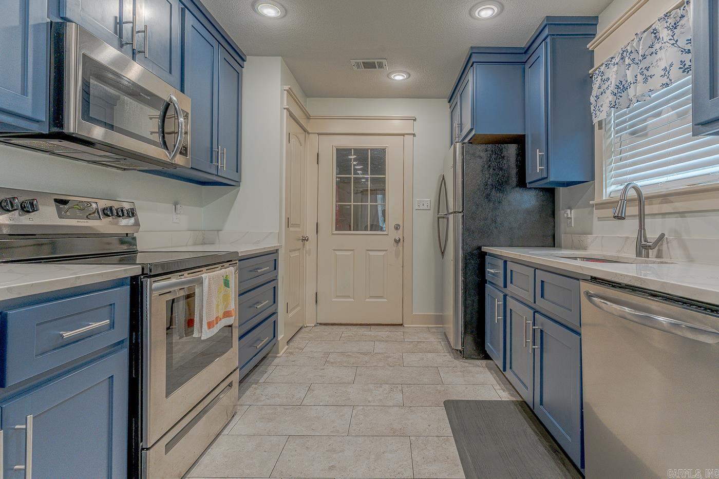 REDWOOD SUBDIVISION CORRECTION P - Residential