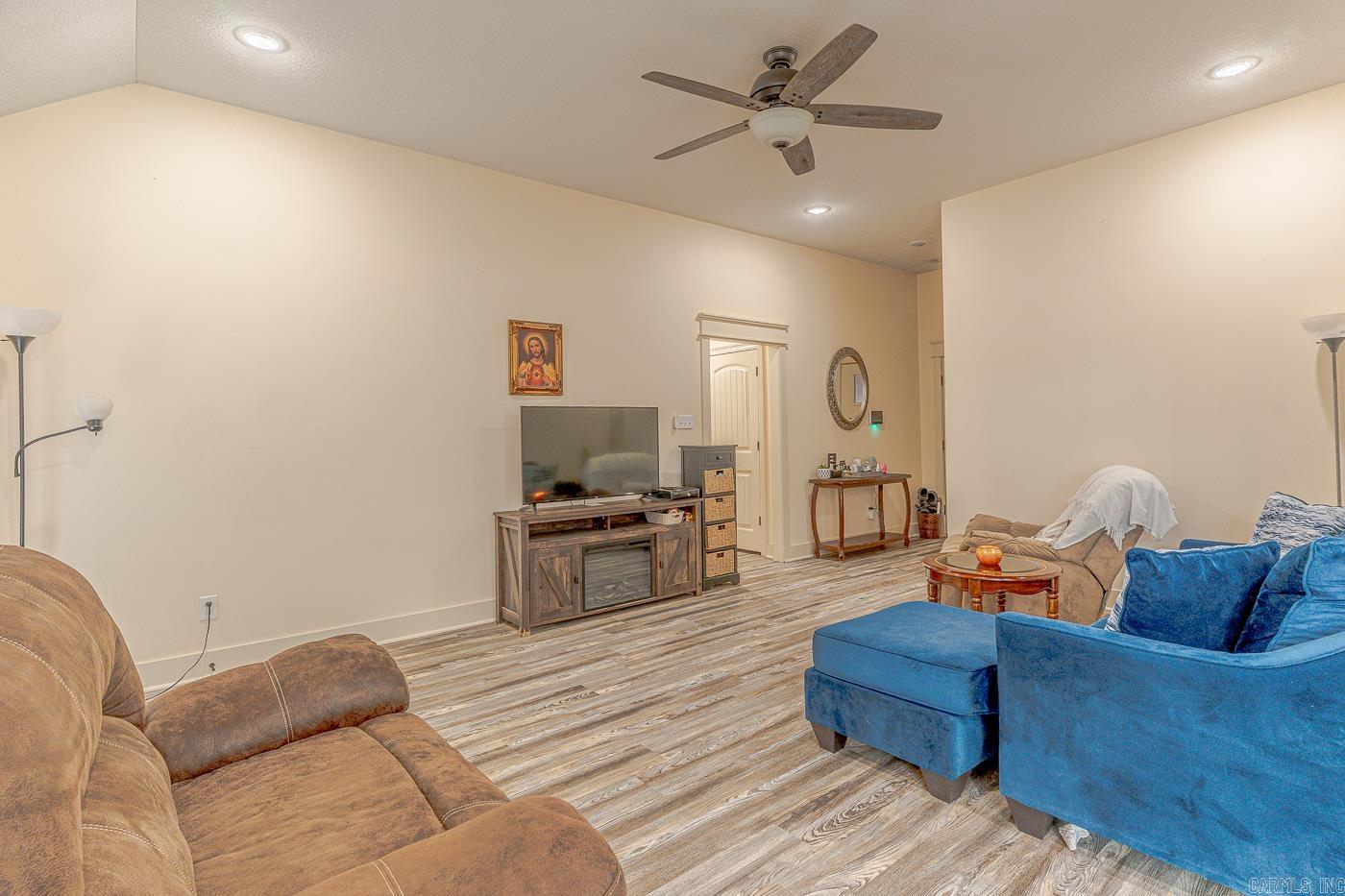 REDWOOD SUBDIVISION CORRECTION P - Residential