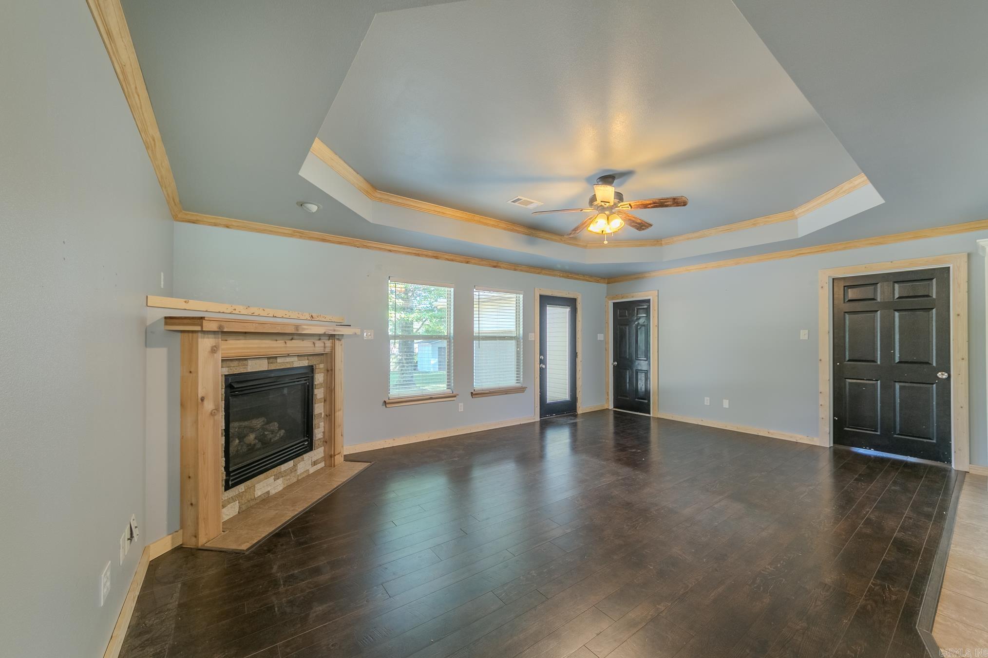 Country Wood - Residential Lease