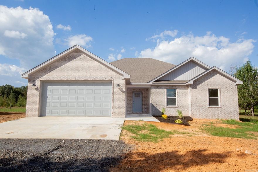 Welcome to this stunning new construction: a 4-bedroom, 2-bathroom home with 1,740 sqft. of modern living space, situated on nearly an acre near Jacksonville, Cabot and Sherwood. This custom-built gem features an open floor plan, a gourmet kitchen with top-tier appliances and sleek countertops, and a luxurious master suite with an en-suite bathroom. The expansive yard offers endless possibilities for outdoor enjoyment. Don’t miss this rare opportunity to own a high-quality, custom-built home in a prime location.