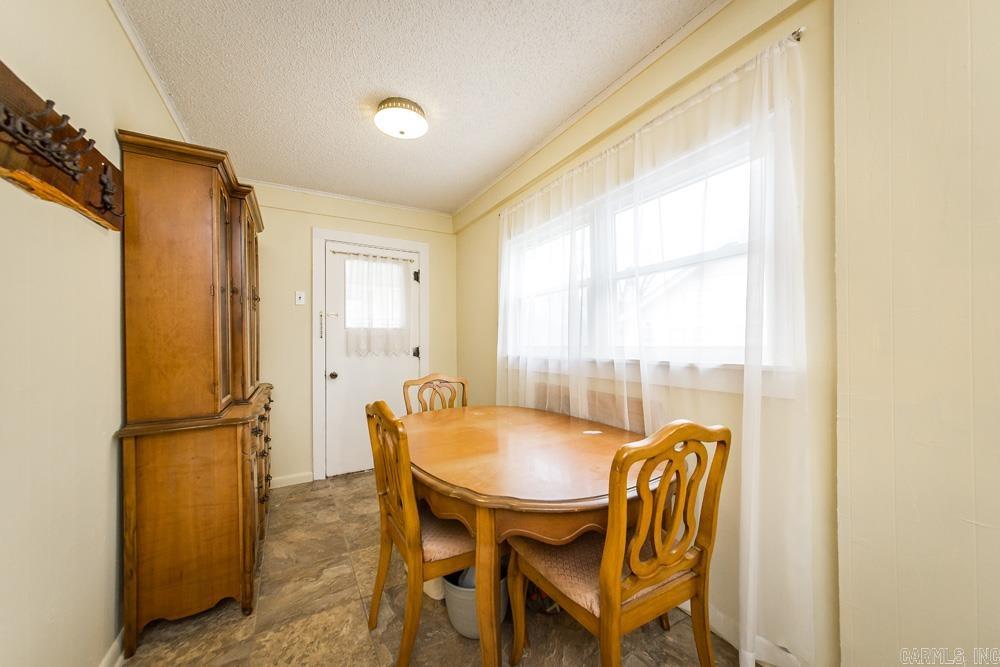 RICHARDS - Residential