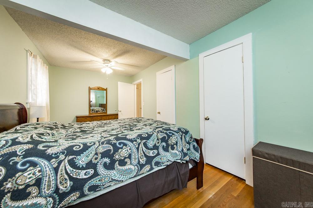 RICHARDS - Residential