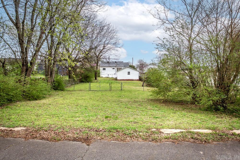 RICHARDS - Residential