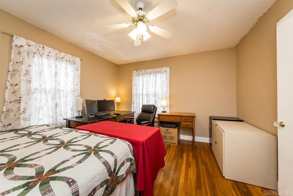 RICHARDS - Residential