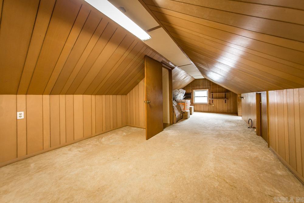 RICHARDS - Residential