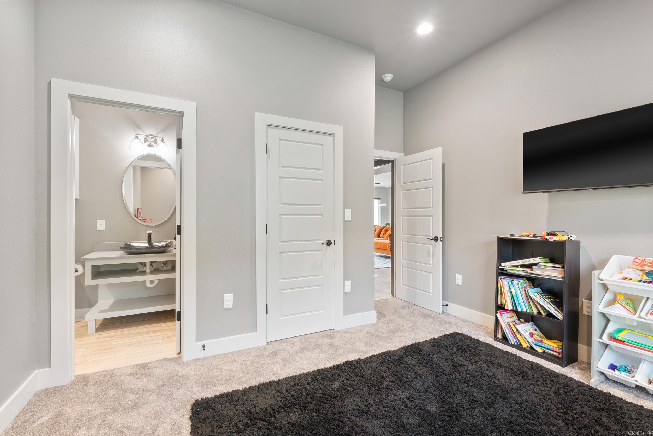 NORTHWOODS - Residential