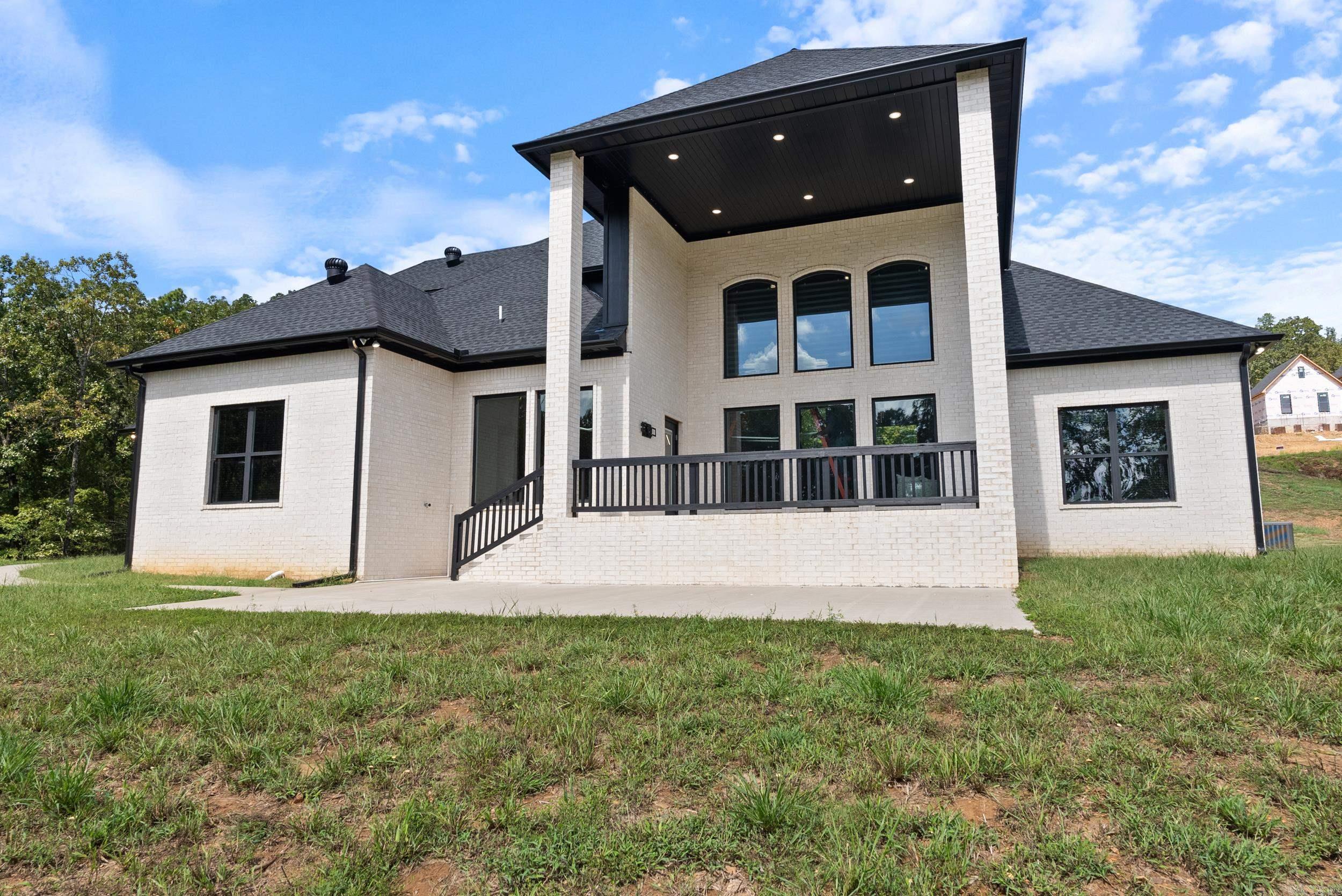 NORTHWOODS - Residential