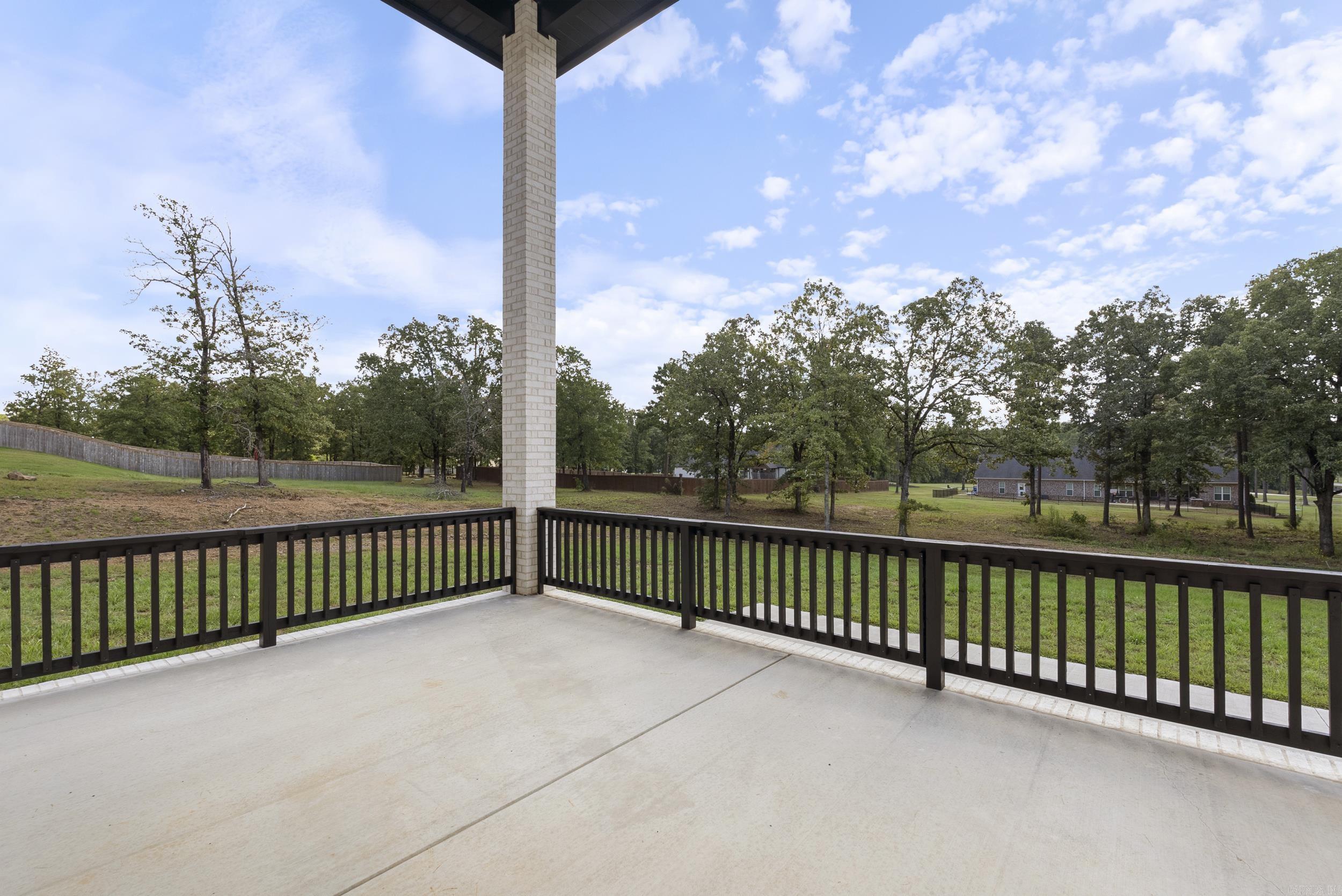 NORTHWOODS - Residential