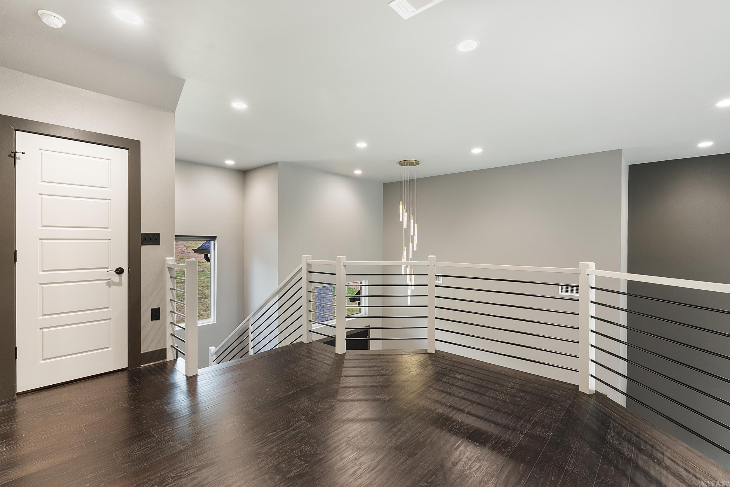 NORTHWOODS - Residential