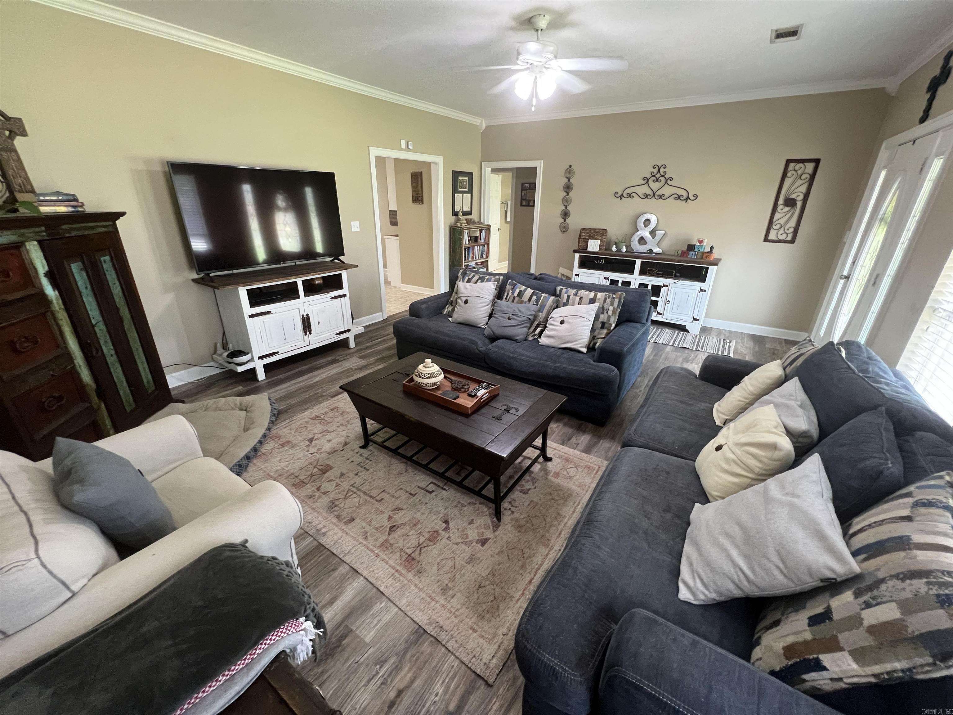 LOST CREEK - Residential