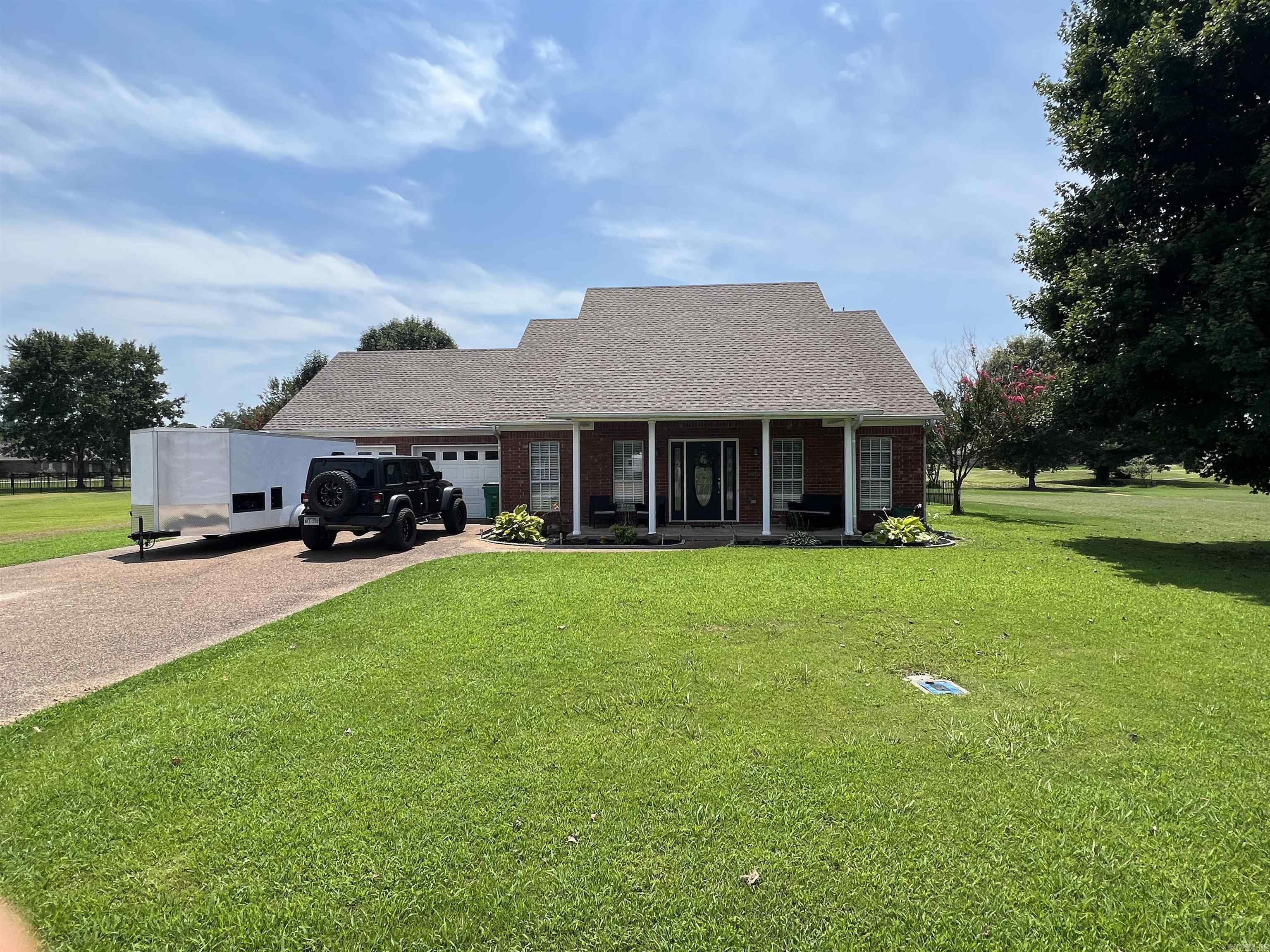 LOST CREEK - Residential