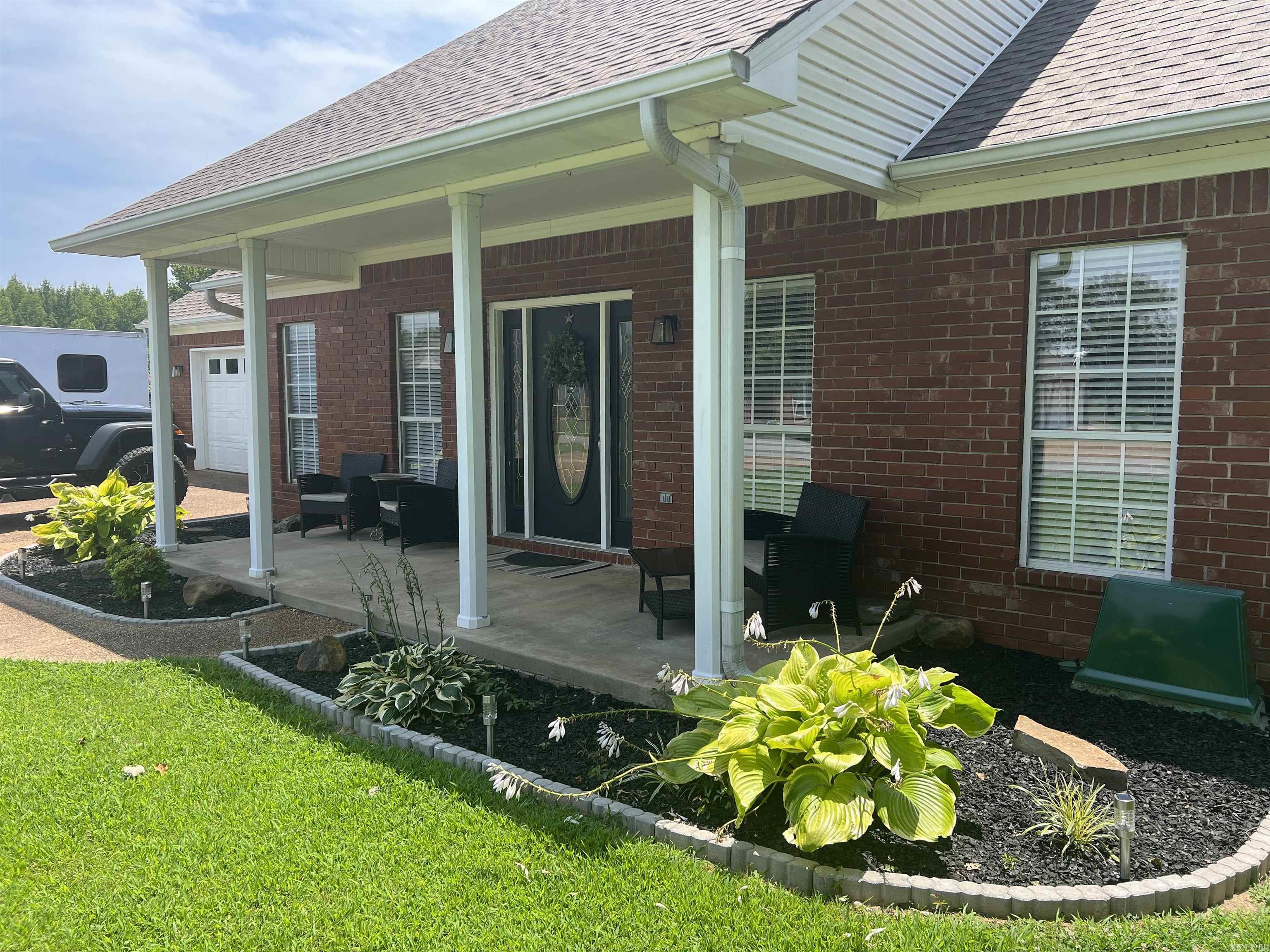 LOST CREEK - Residential