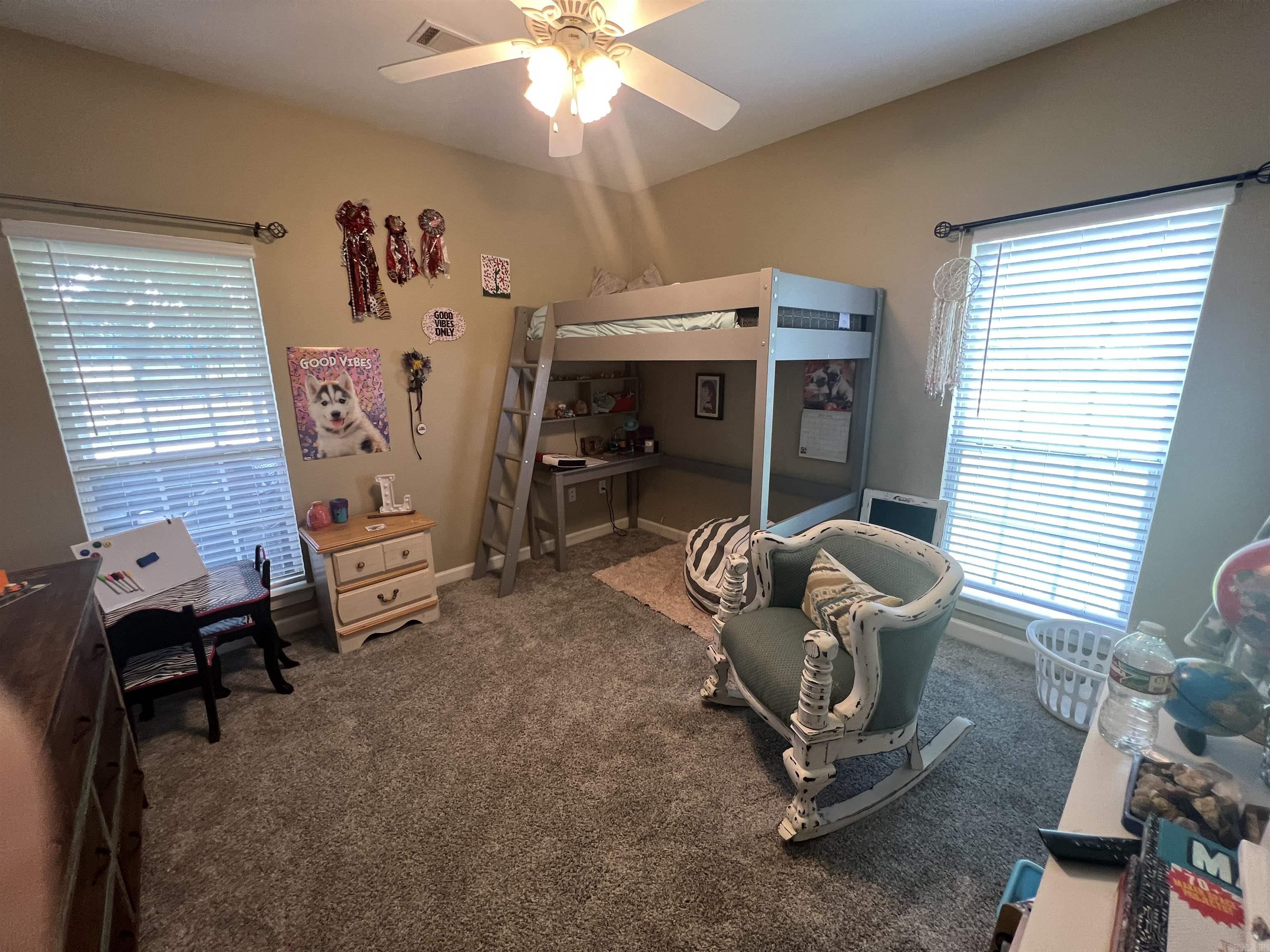 LOST CREEK - Residential