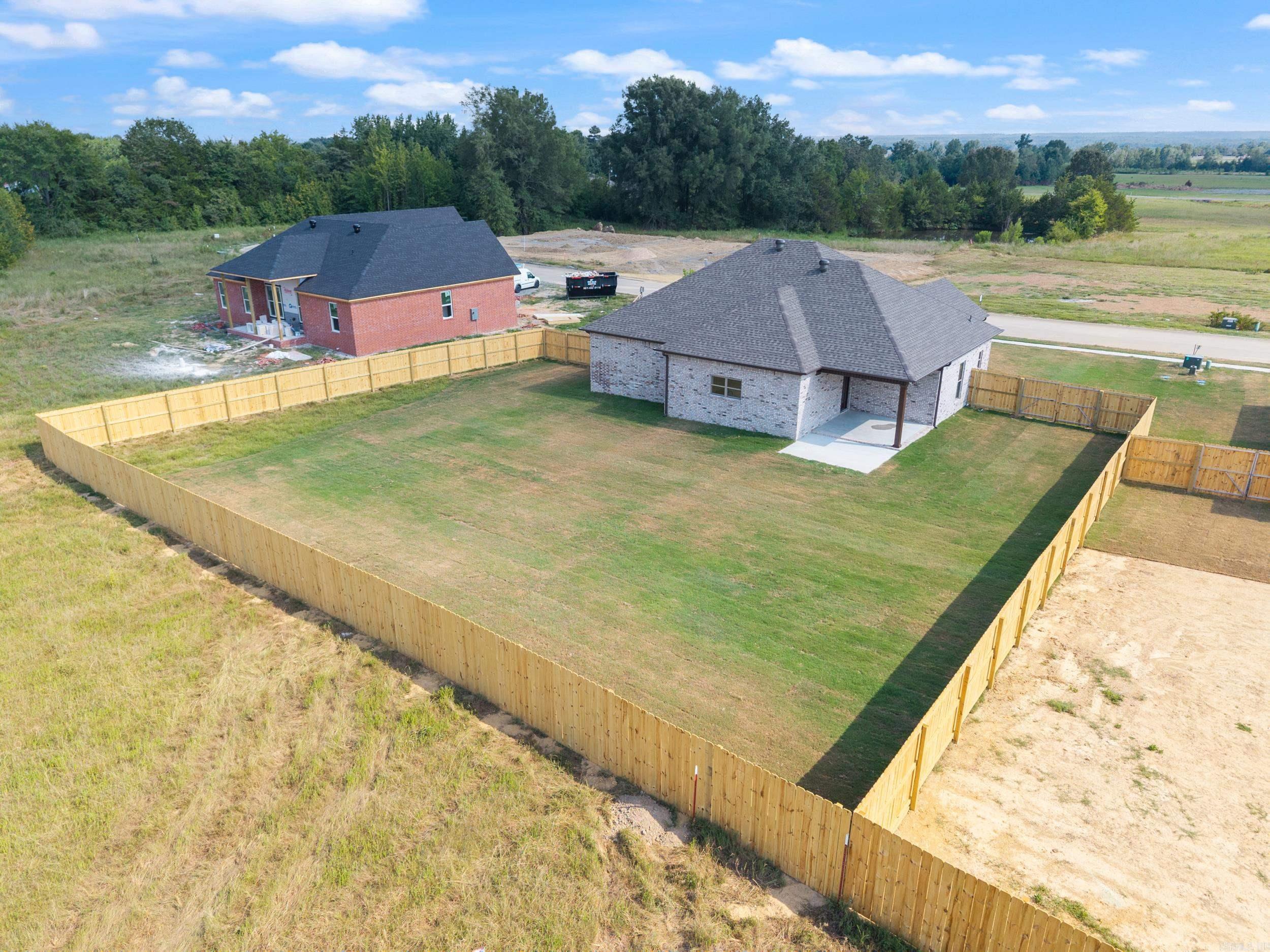 RIDGE VIEW - Residential