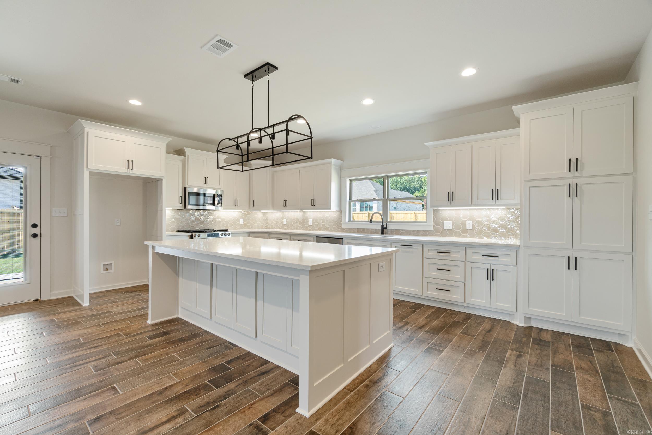 RIDGE VIEW - Residential