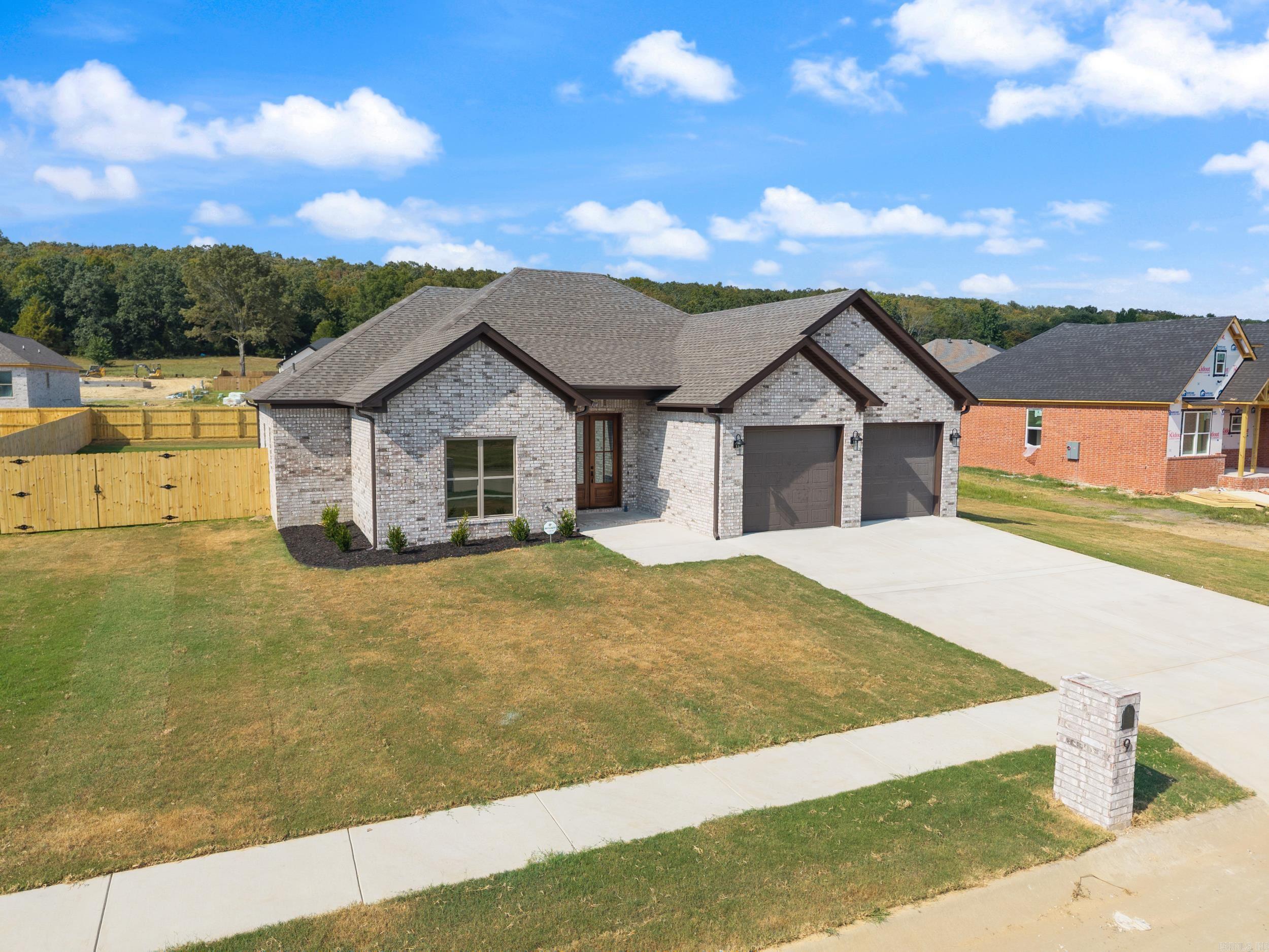 RIDGE VIEW - Residential