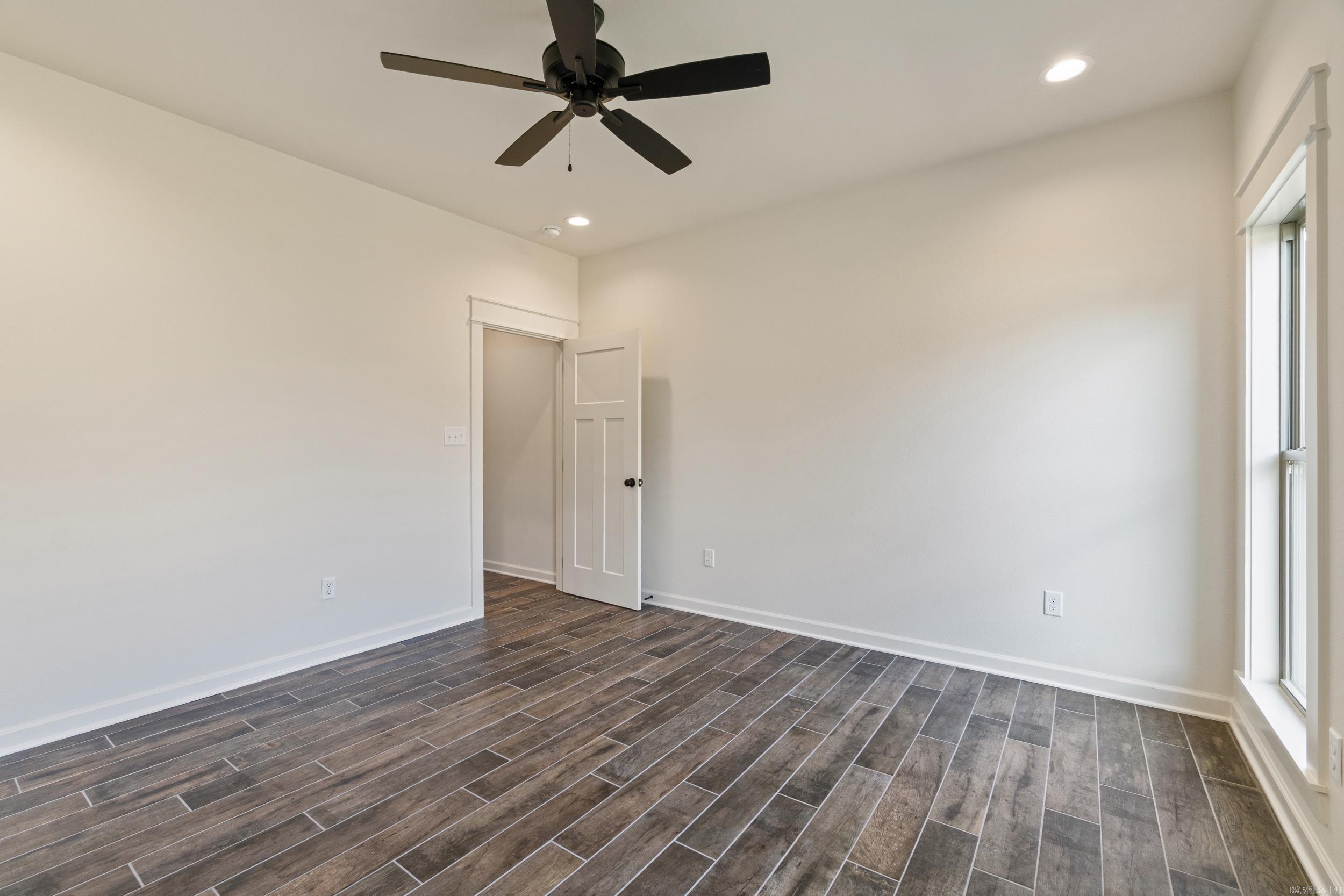 RIDGE VIEW - Residential