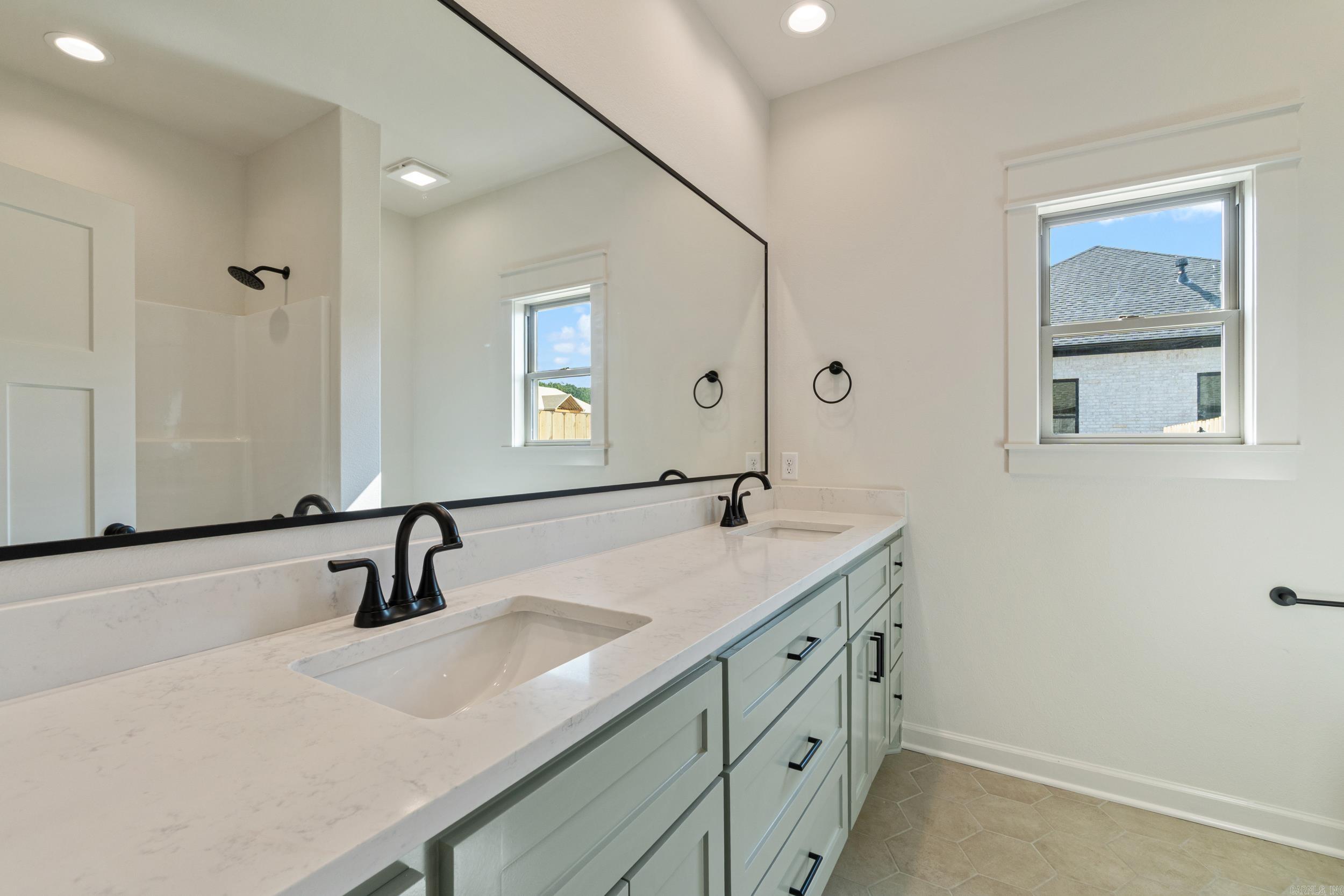 RIDGE VIEW - Residential