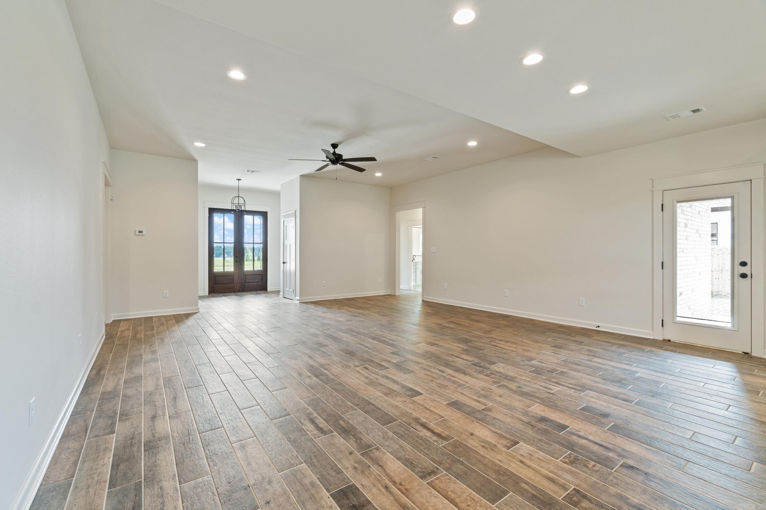 RIDGE VIEW - Residential
