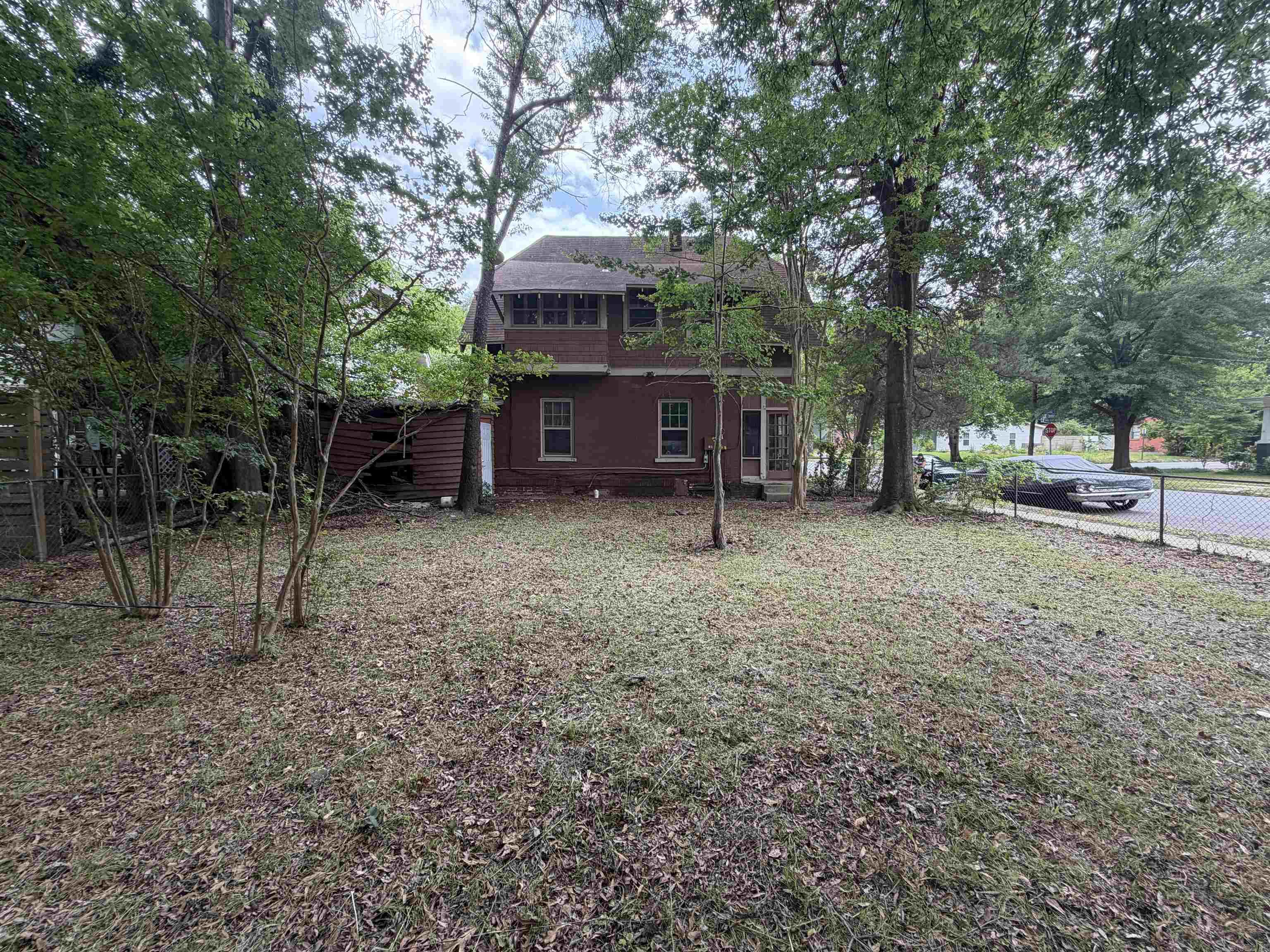 CITY OF LR L10 - Residential