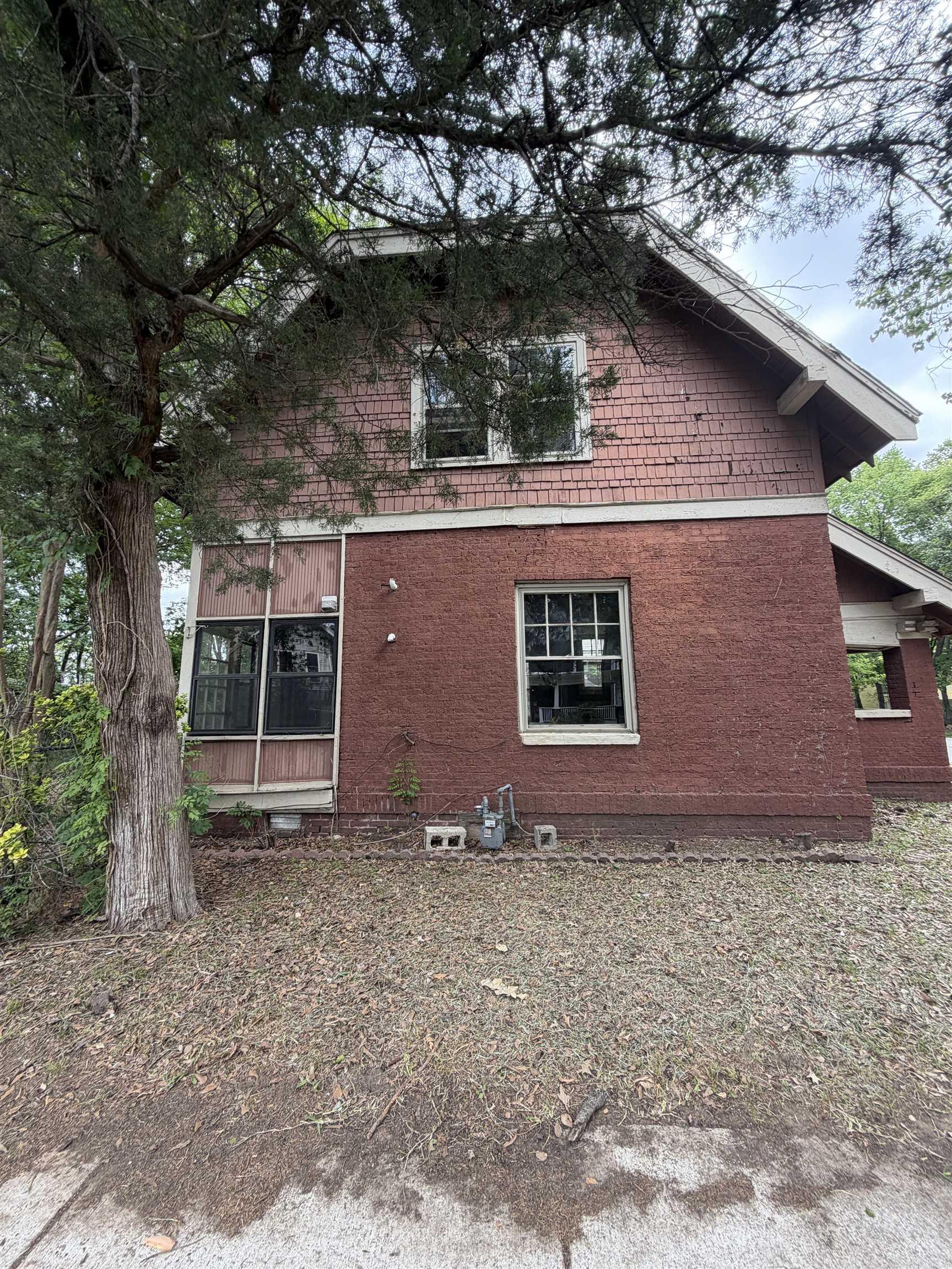 CITY OF LR L10 - Residential