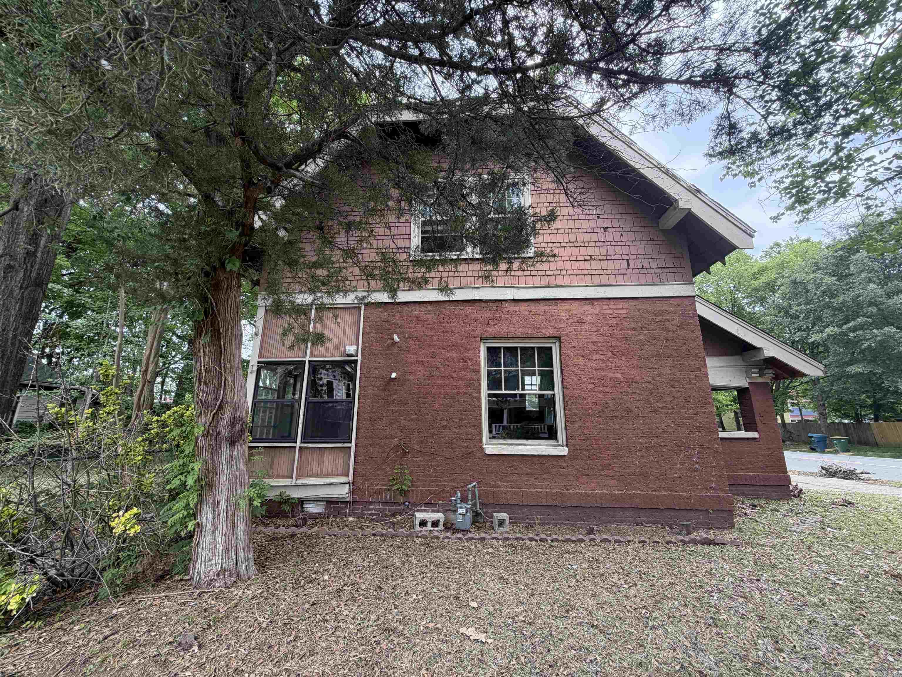 CITY OF LR L10 - Residential