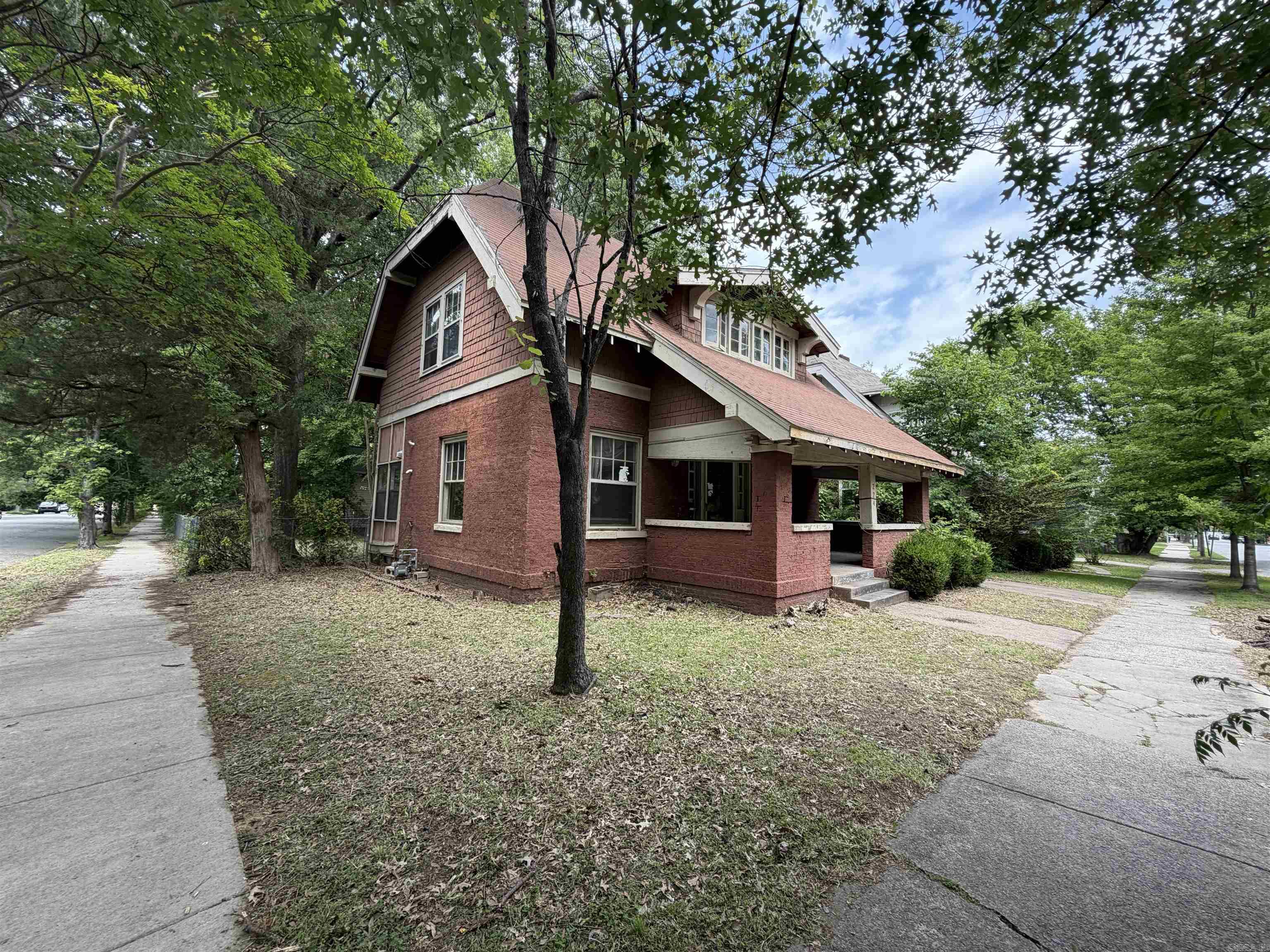 CITY OF LR L10 - Residential