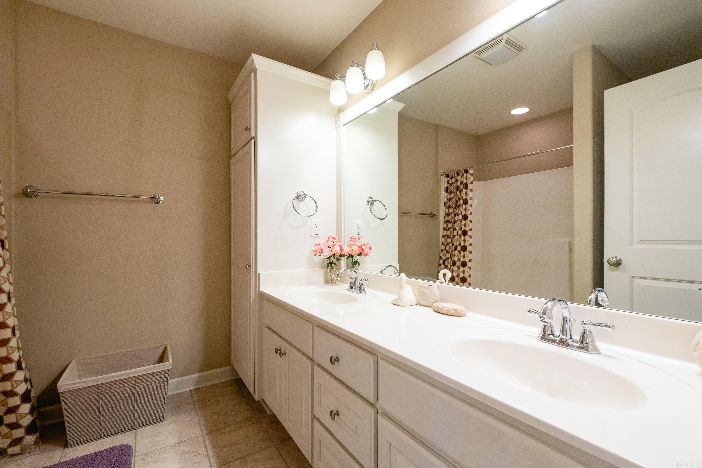 THE VILLAGES OF WELLINGTON - Residential