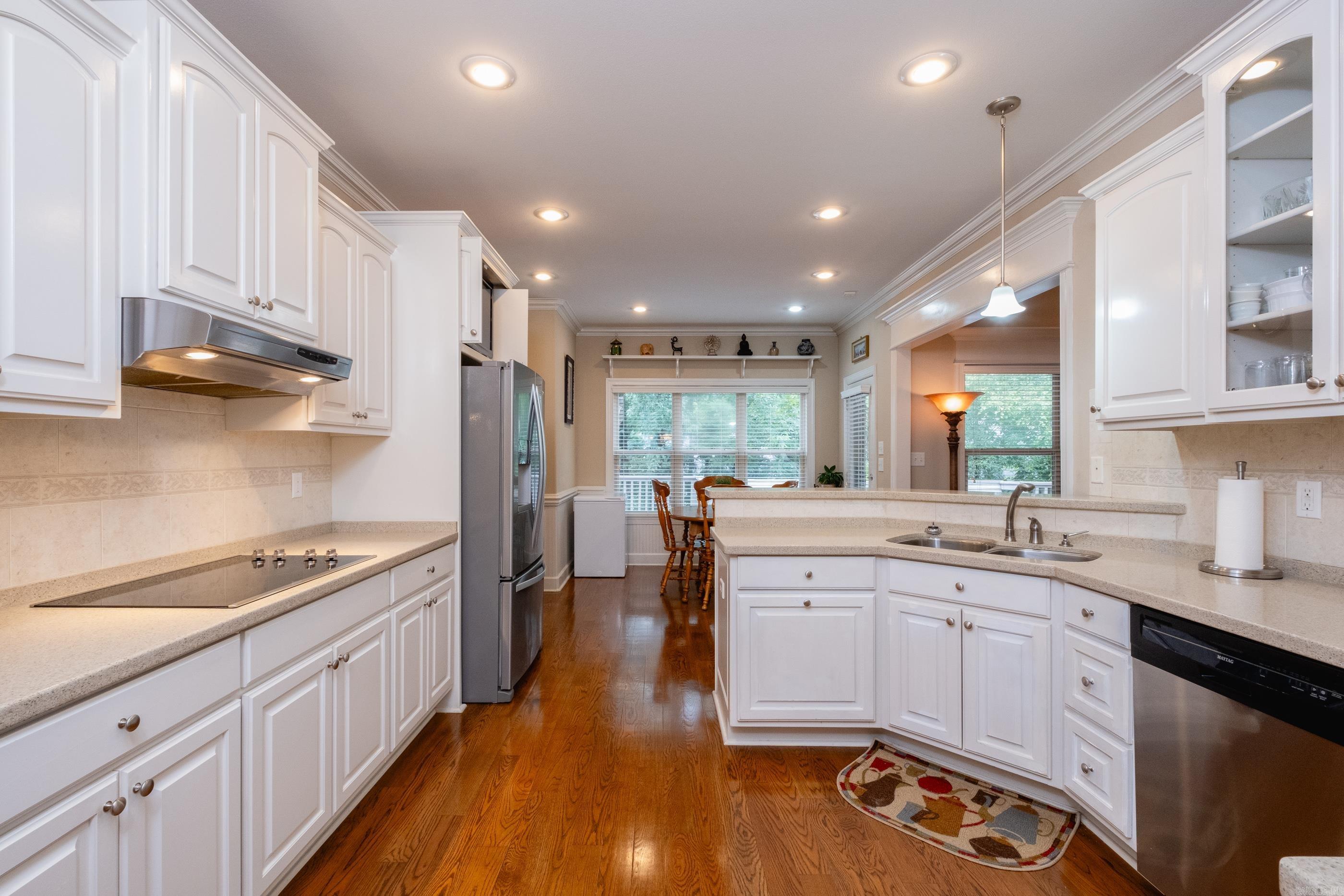 THE VILLAGES OF WELLINGTON - Residential