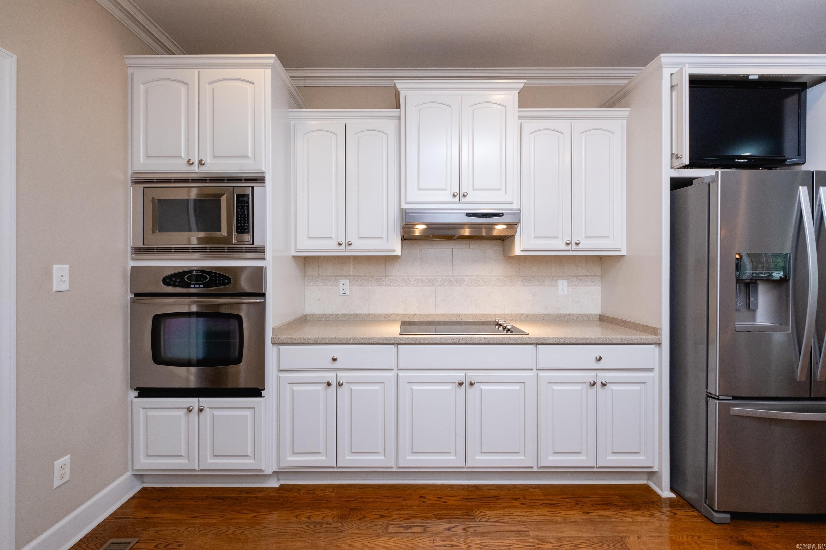 THE VILLAGES OF WELLINGTON - Residential