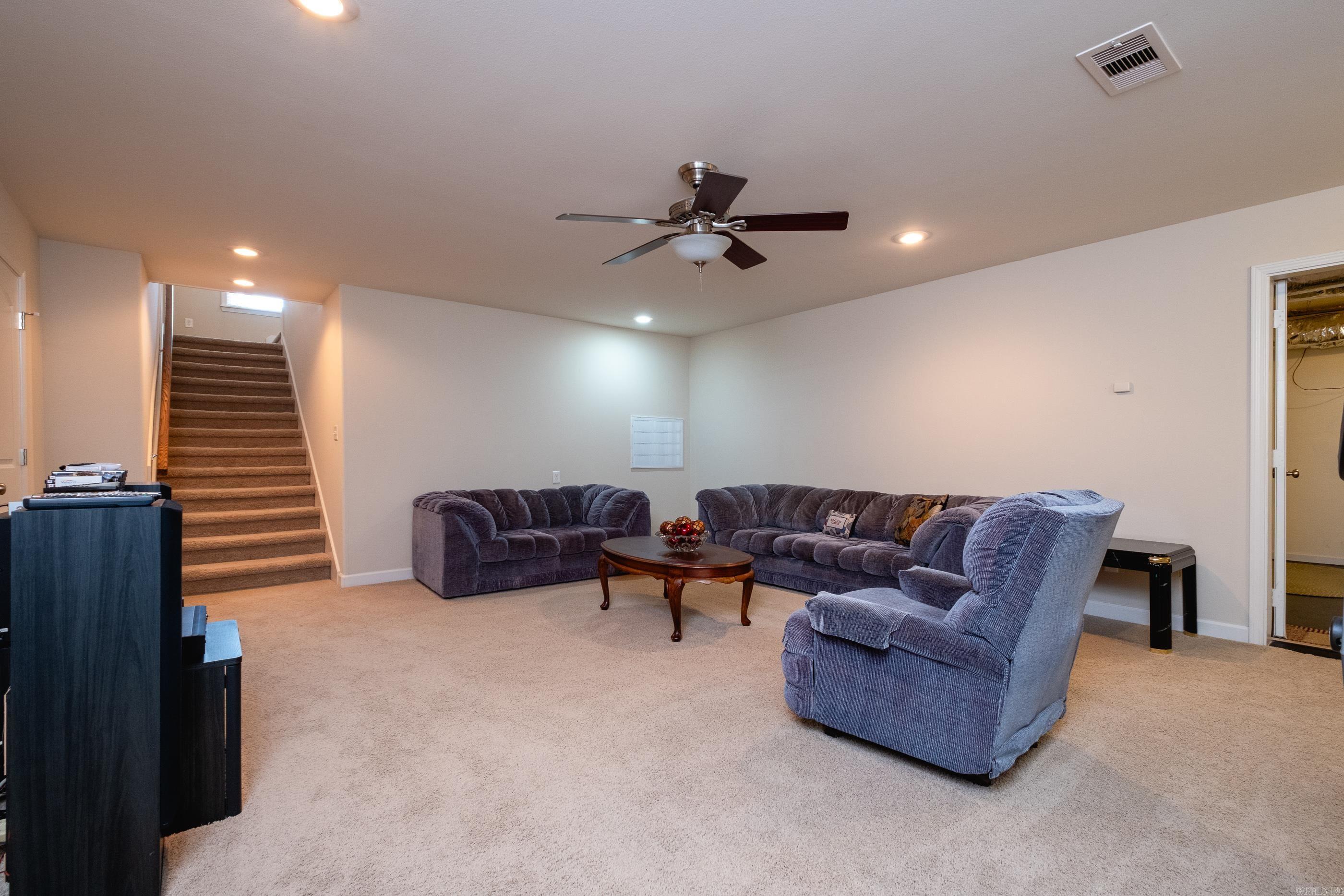 THE VILLAGES OF WELLINGTON - Residential