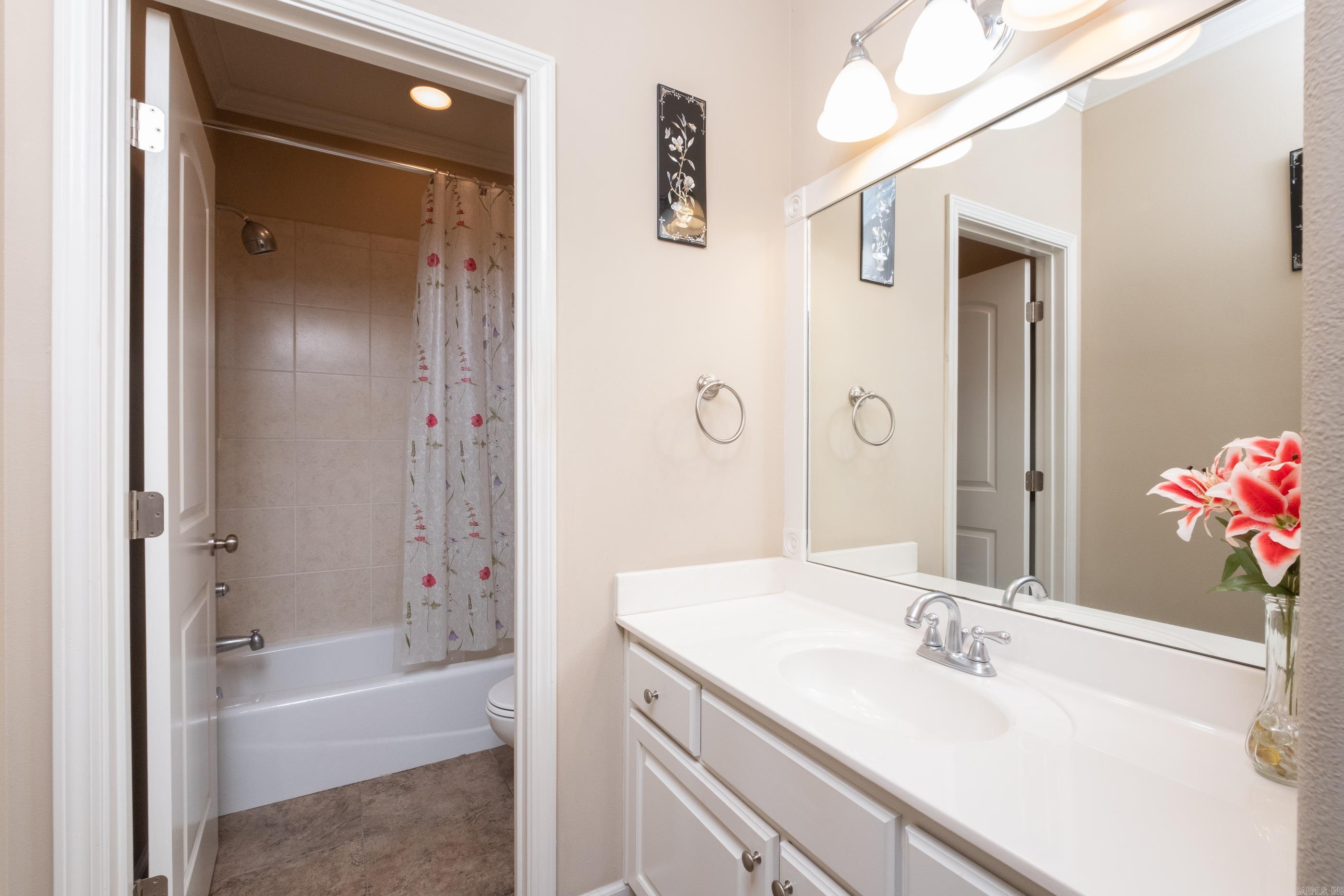 THE VILLAGES OF WELLINGTON - Residential