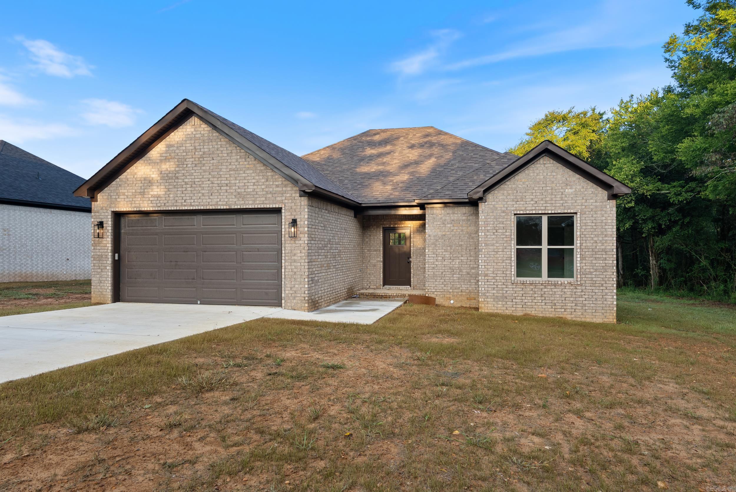 Highly desired combination of style, modern functionality, & serenity all could be yours in this affordable new construction home by Millco Enterprises! Within minutes of Greenbrier, this home features a covered porch with a great view for enjoying long summer sunsets, a tankless hot water heater, a large island, Granite countertops, an open floor plan, split bedrooms, & not one, but TWO walk in closets in the primary bedroom with built in shelves! BONUS: located on a cul-de-sac road! Move in ready in around 10 weeks! Professional photos coming soon! Come see in person today!
