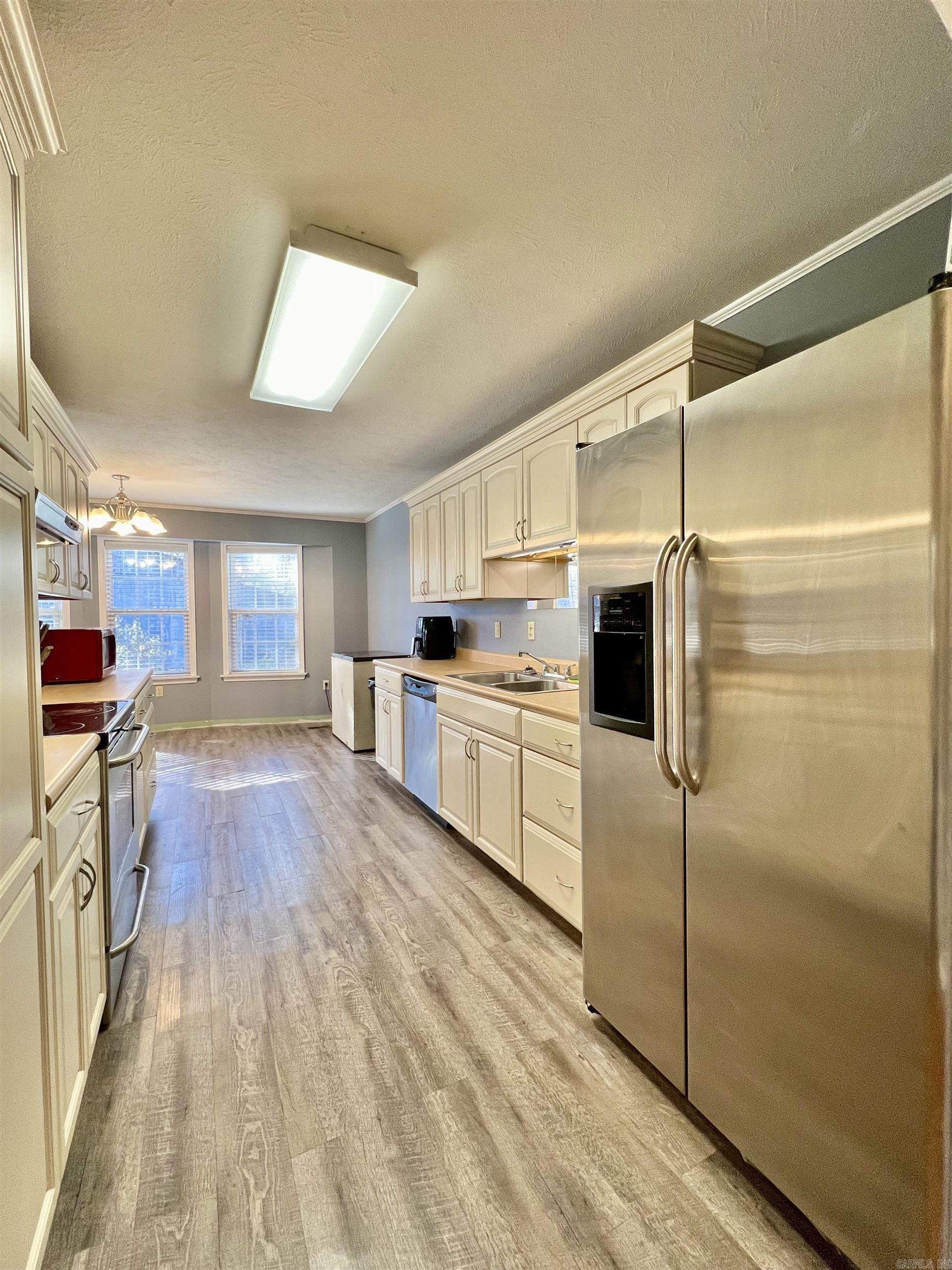 CHURCHILL ADDN - Residential