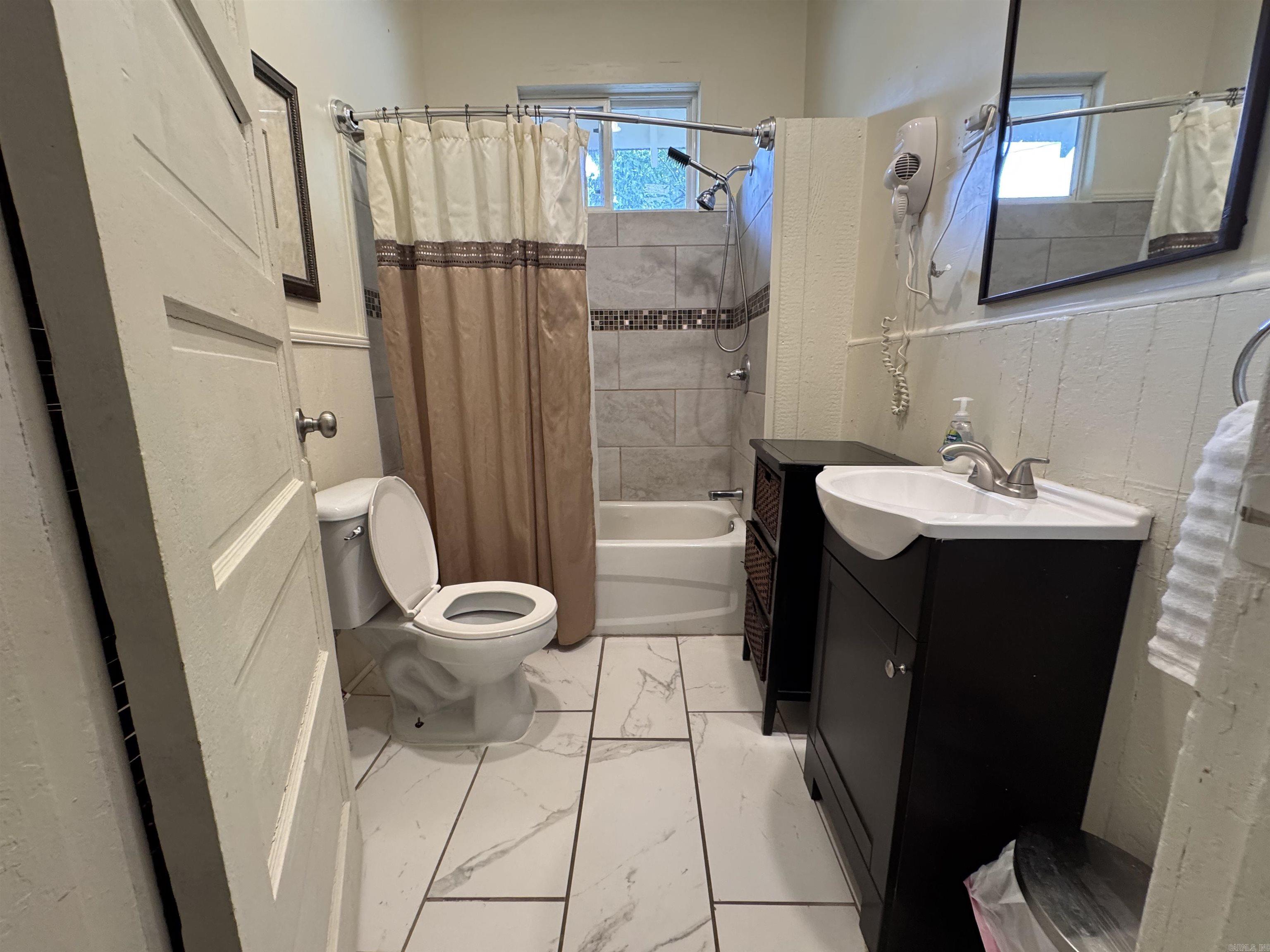 SOUTH HOT SPRINGS ADDITION - Residential
