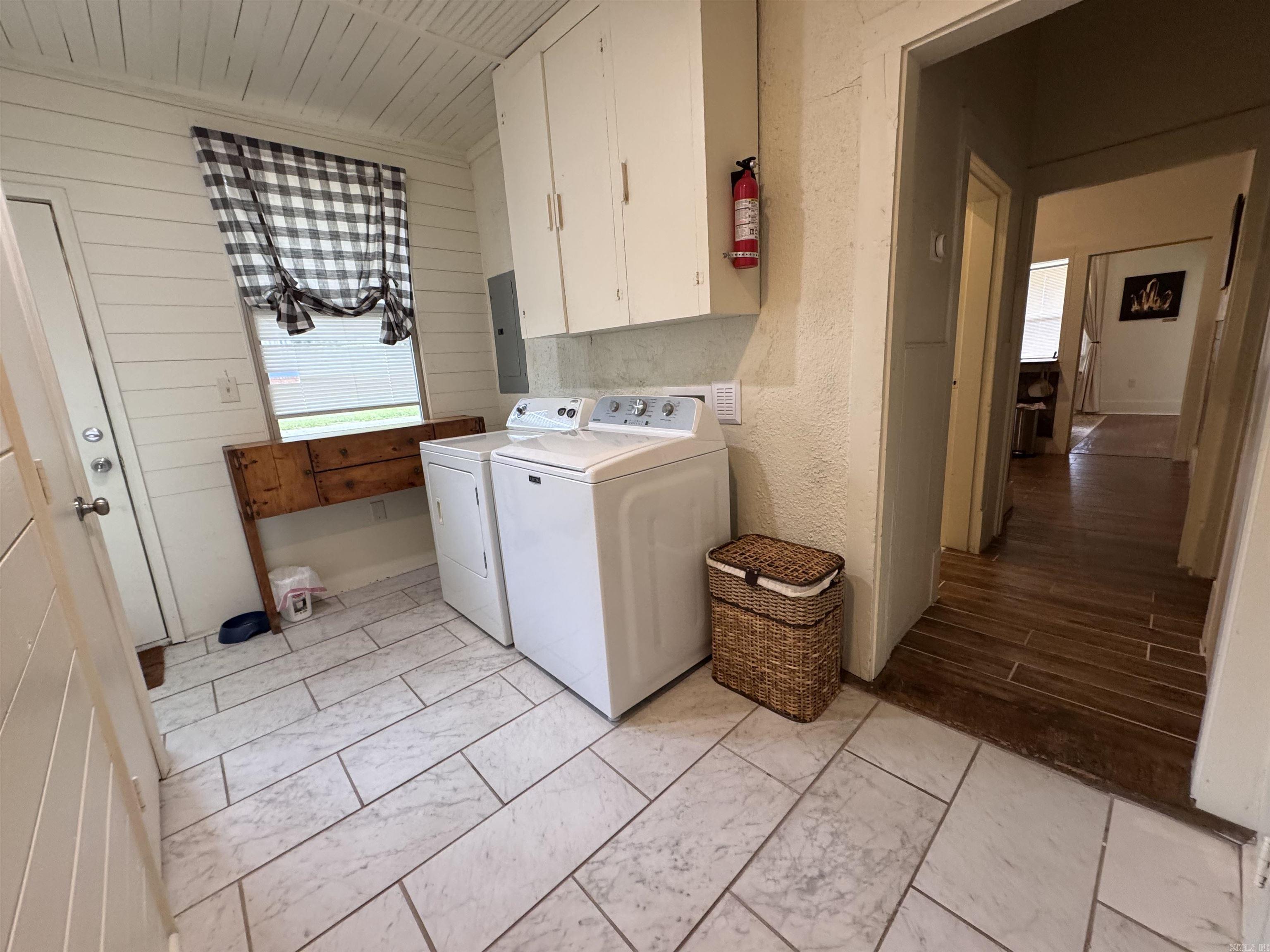 SOUTH HOT SPRINGS ADDITION - Residential
