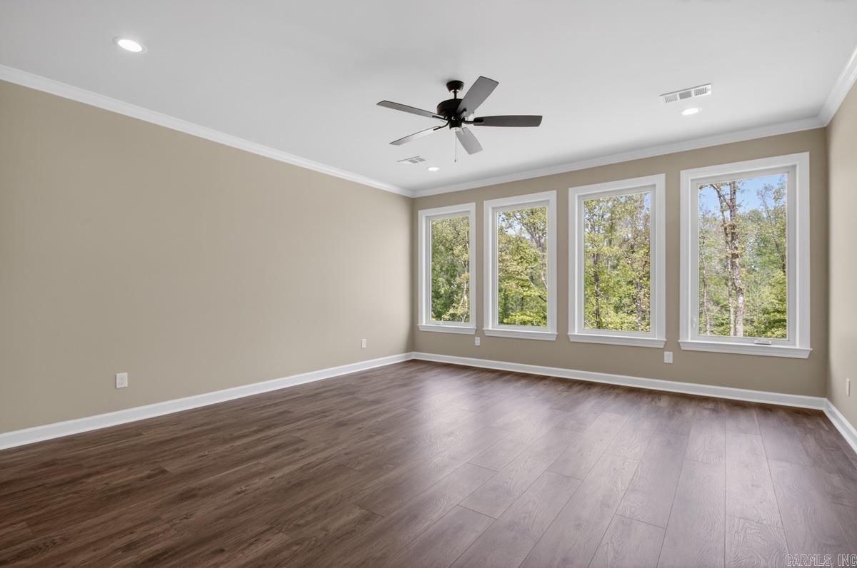 MILLERS GLENN - Residential