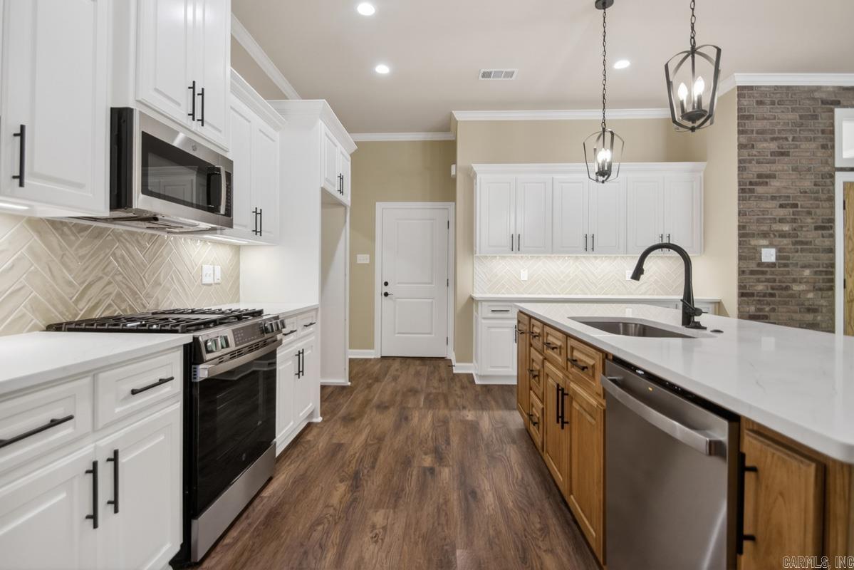 MILLERS GLENN - Residential