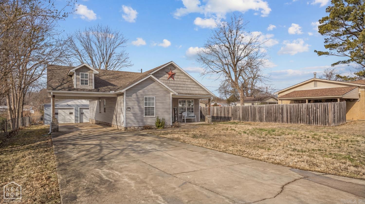 Hayden Carter 1st - Residential