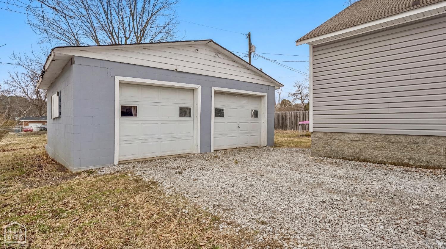 Hayden Carter 1st - Residential