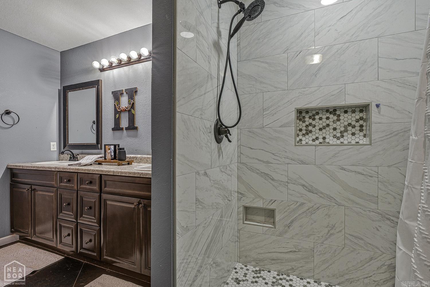 Hayden Carter 1st - Residential