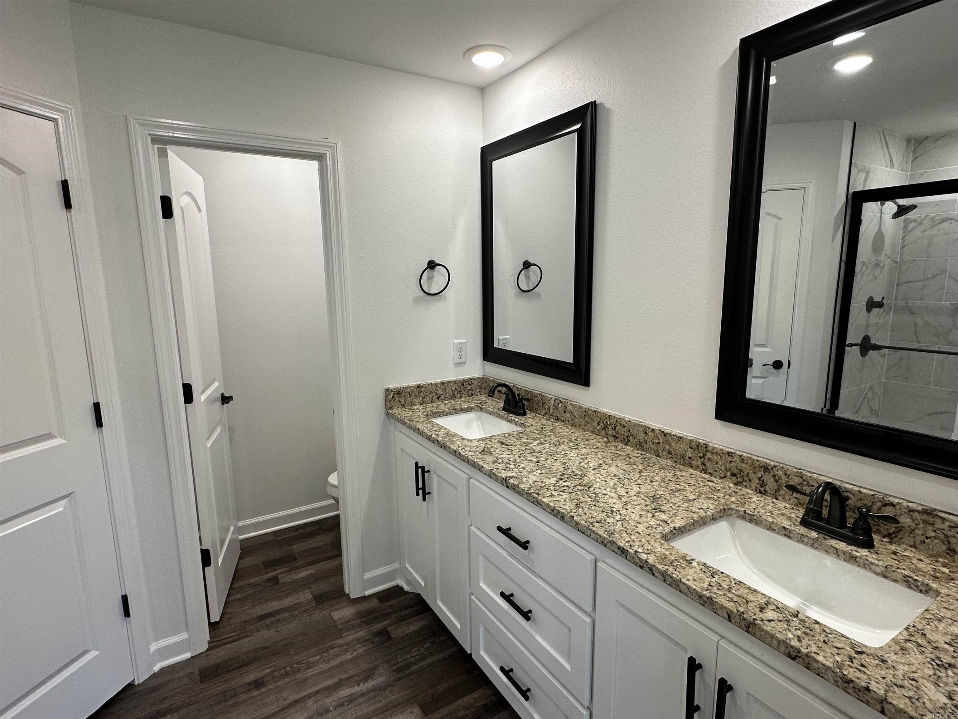 DEERFIELD ESTATES - Residential