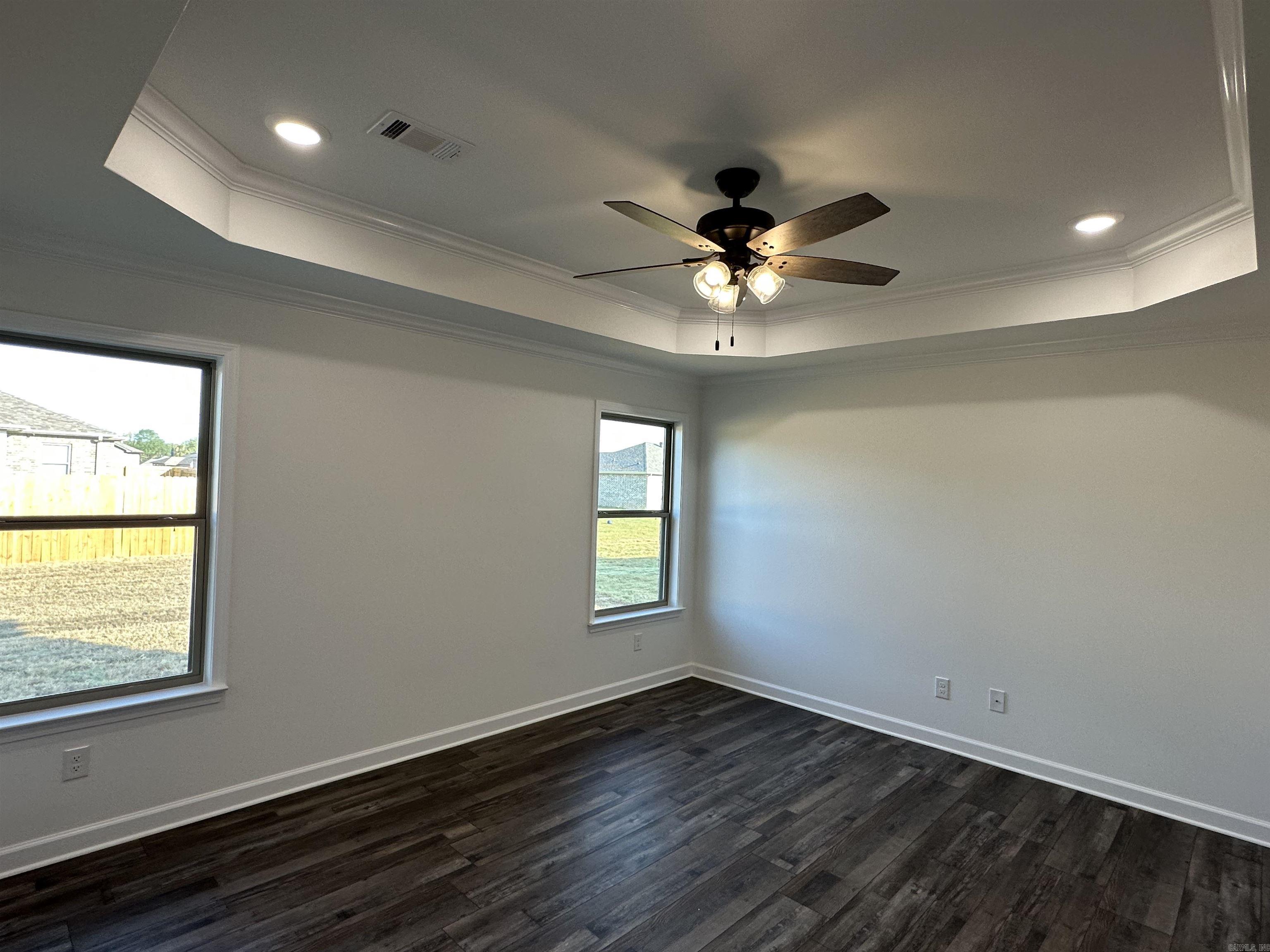 DEERFIELD ESTATES - Residential