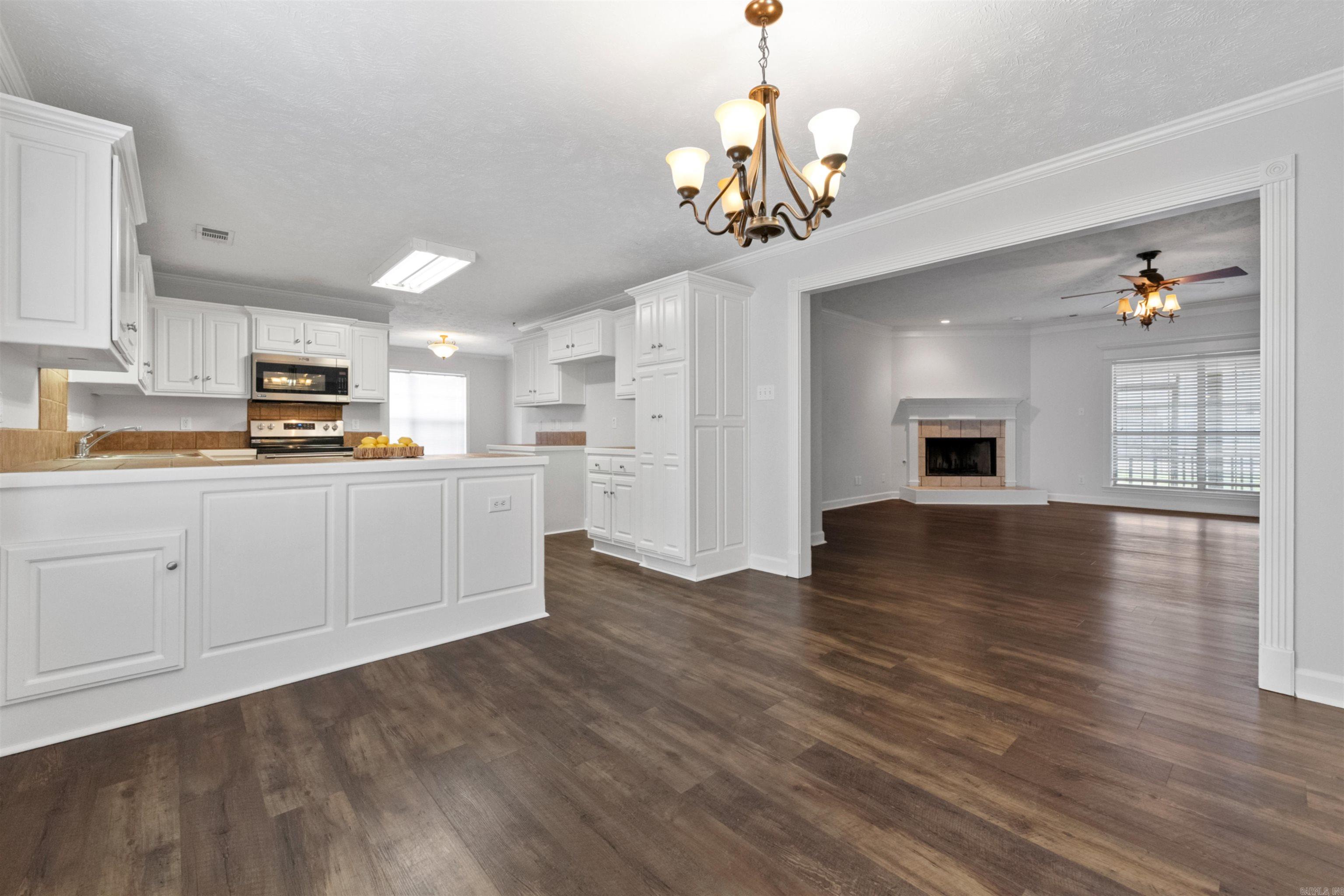 TURTLE CREEK - Residential