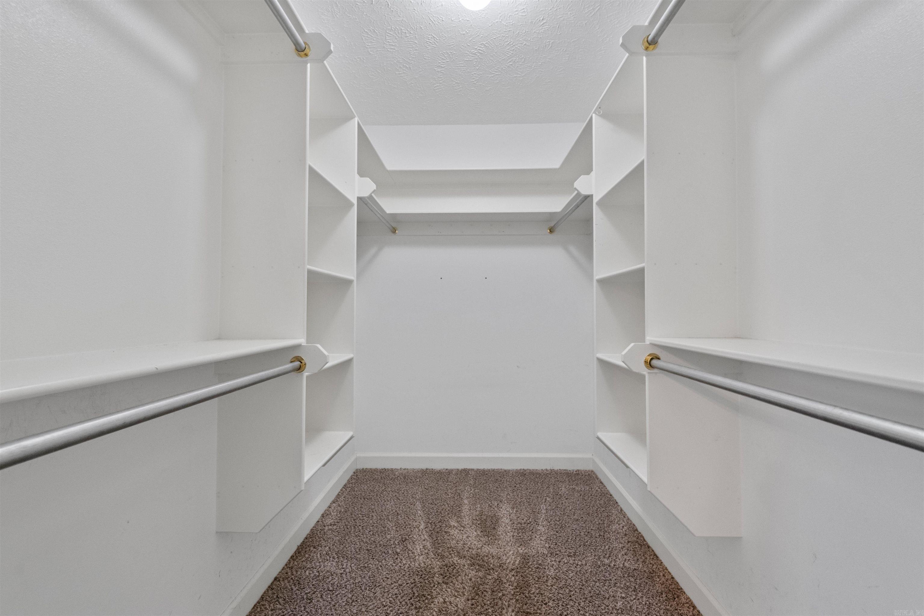 TURTLE CREEK - Residential